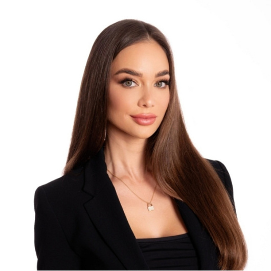 Éles Gabriella