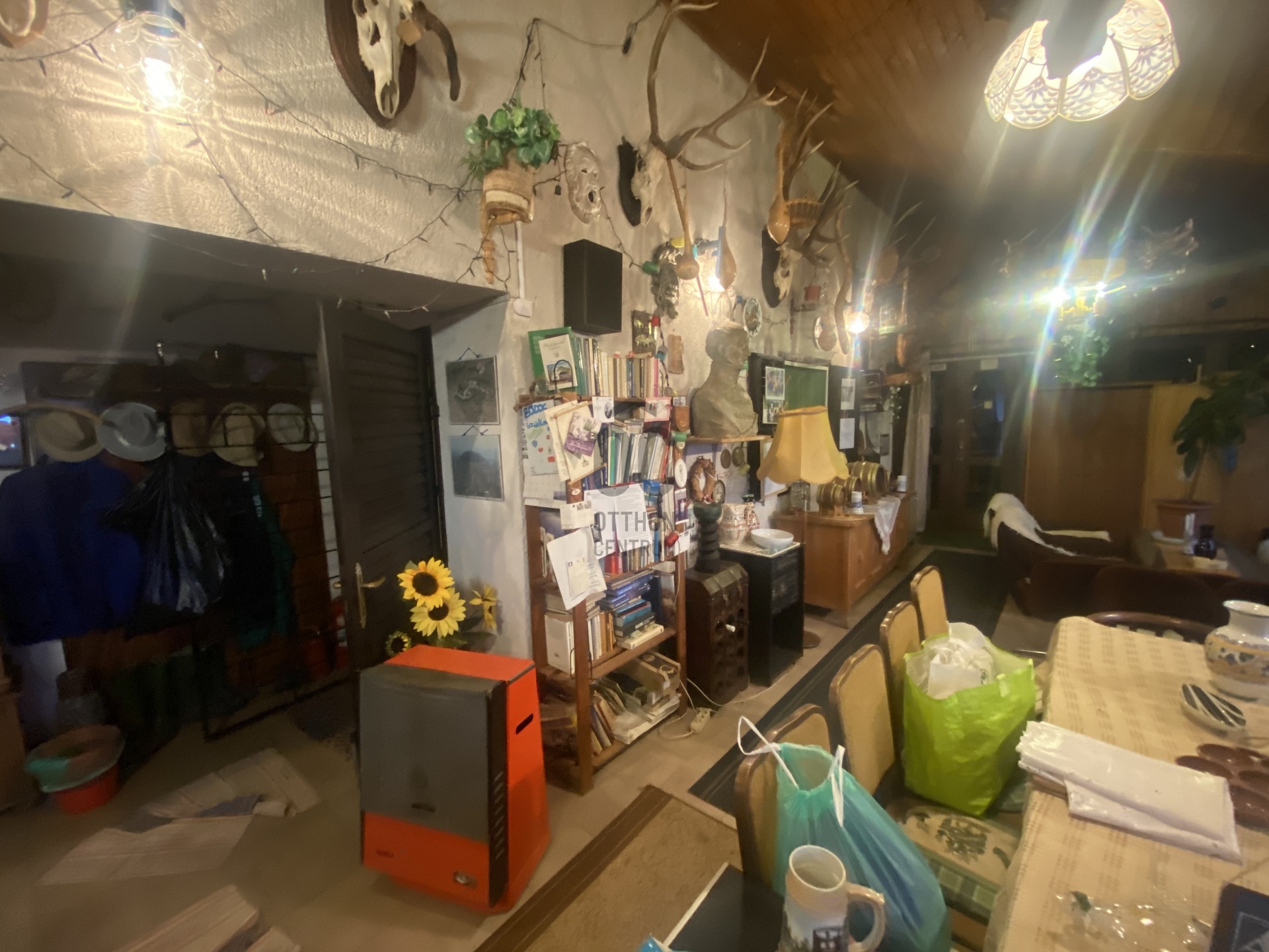 Gallery zoom image