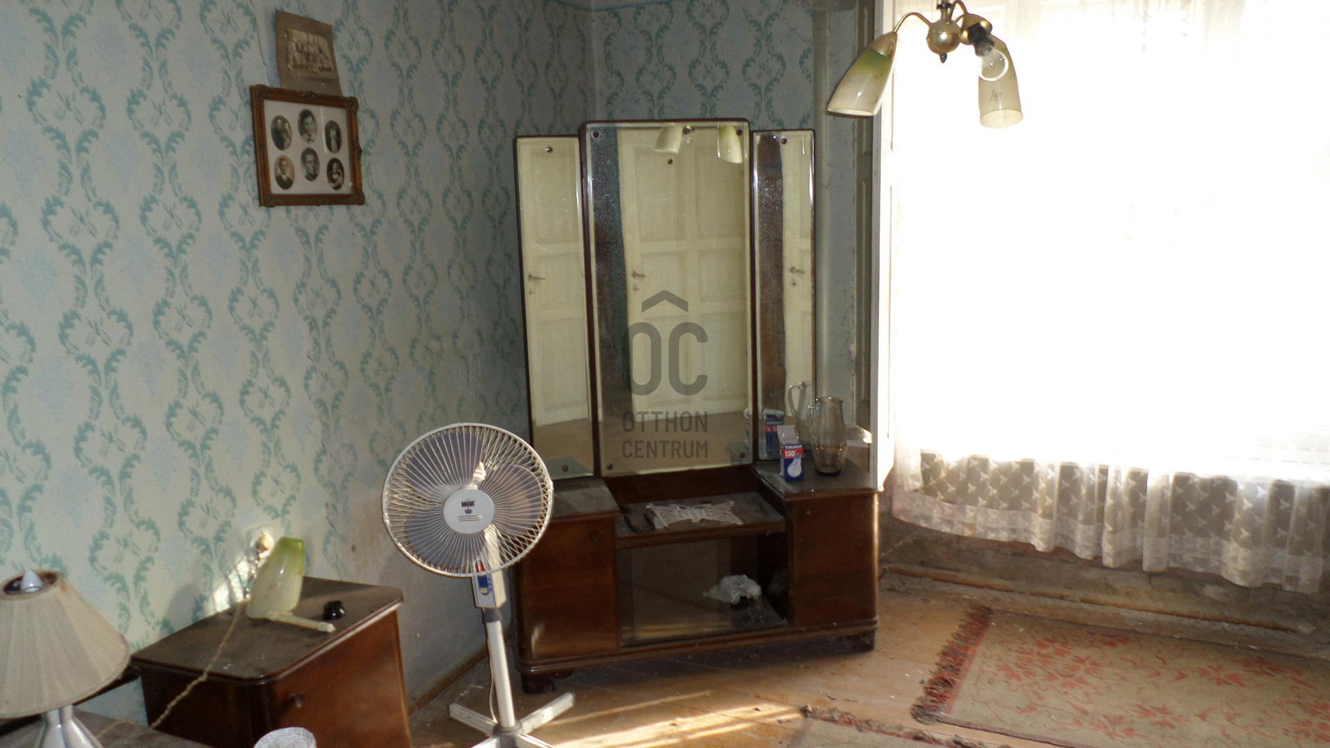 Gallery zoom image