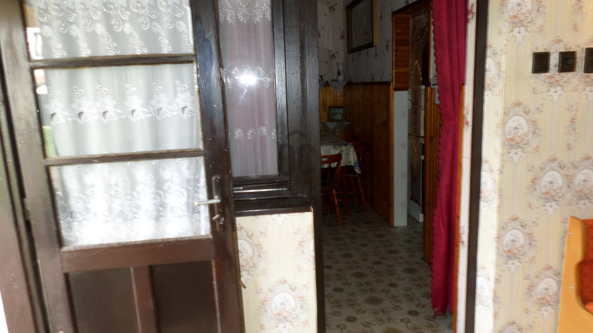 Gallery zoom image