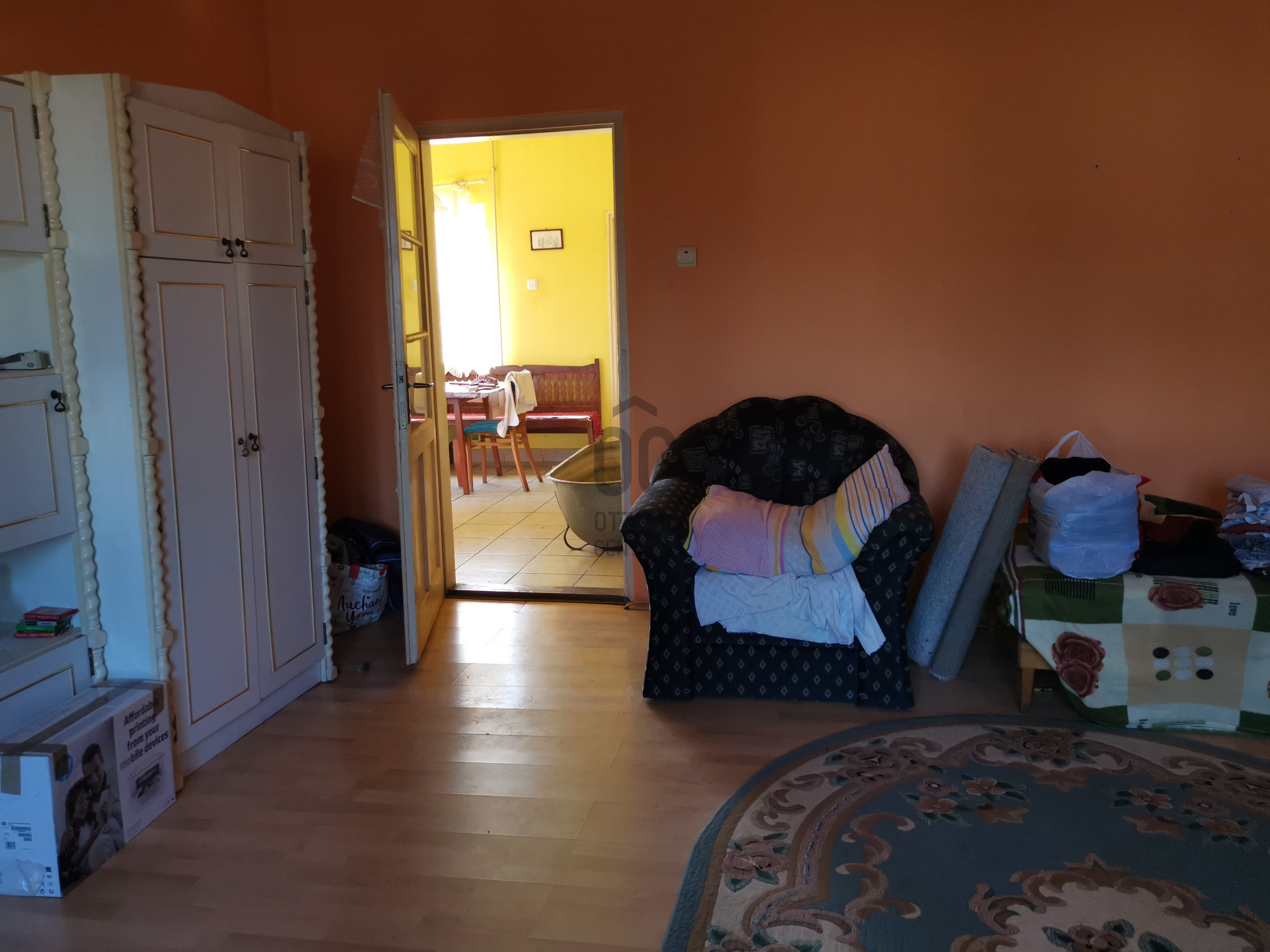 Gallery zoom image