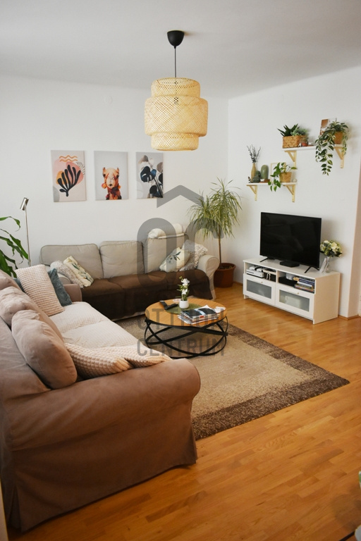 Gallery zoom image