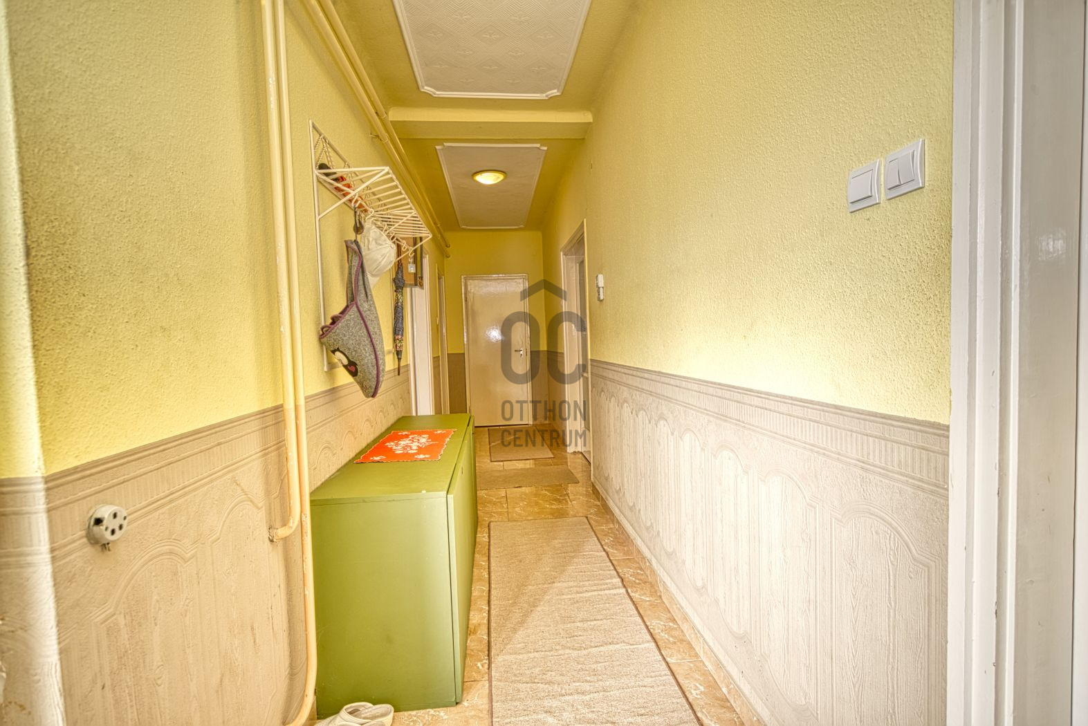 Gallery zoom image