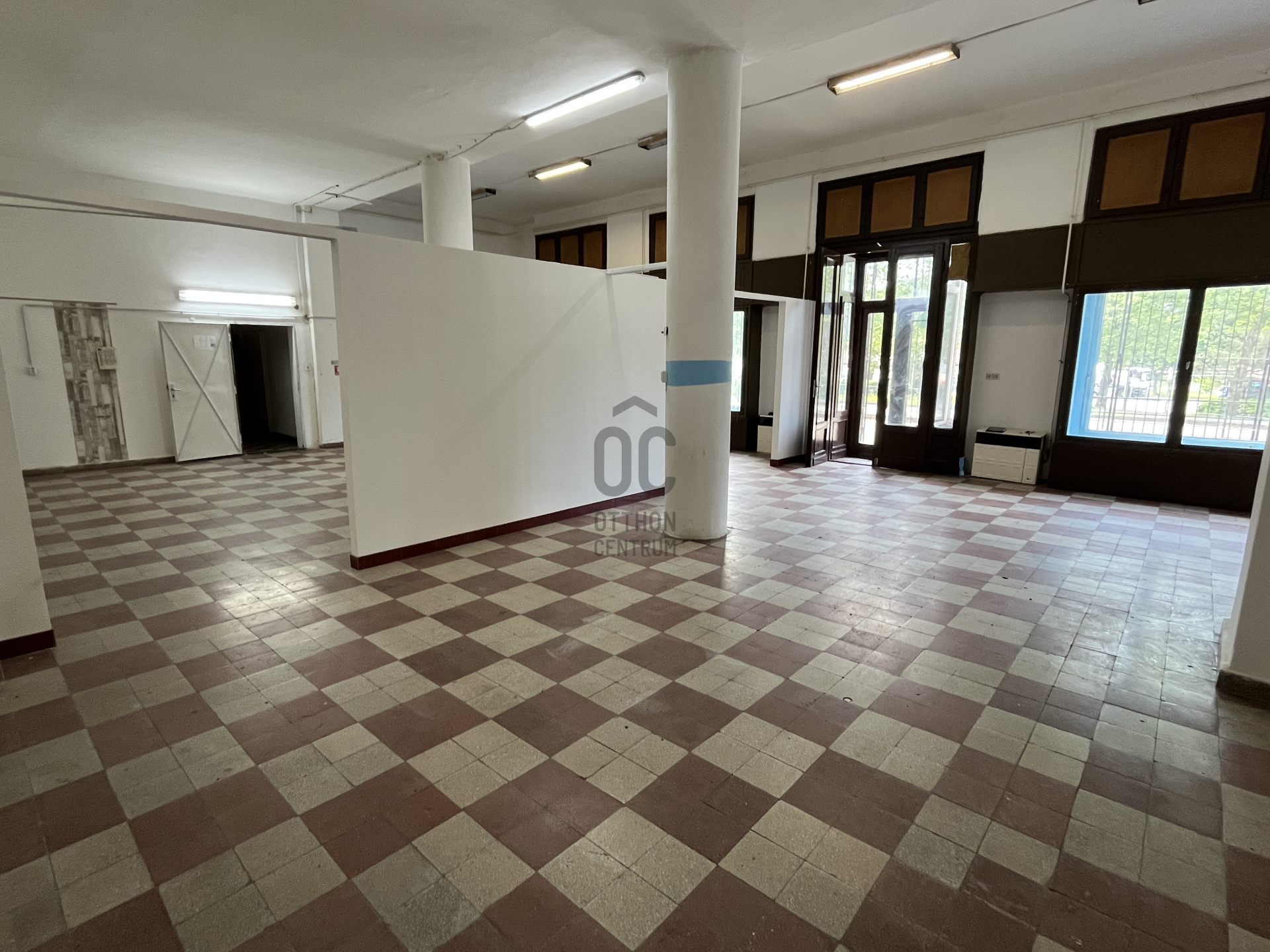 Gallery zoom image