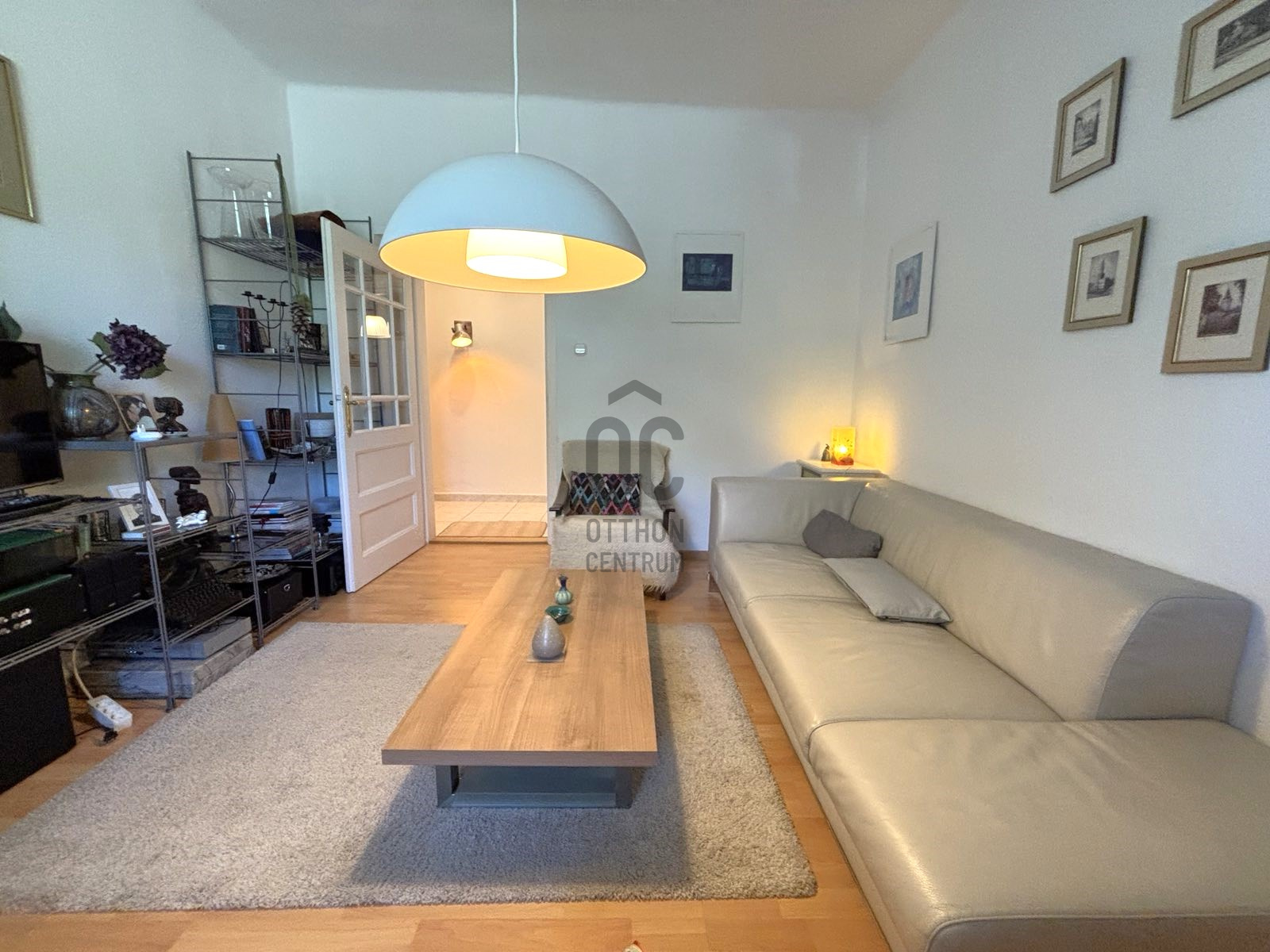 Gallery zoom image