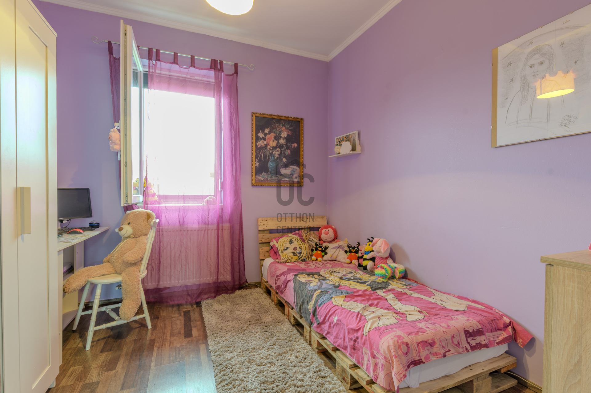 Gallery zoom image