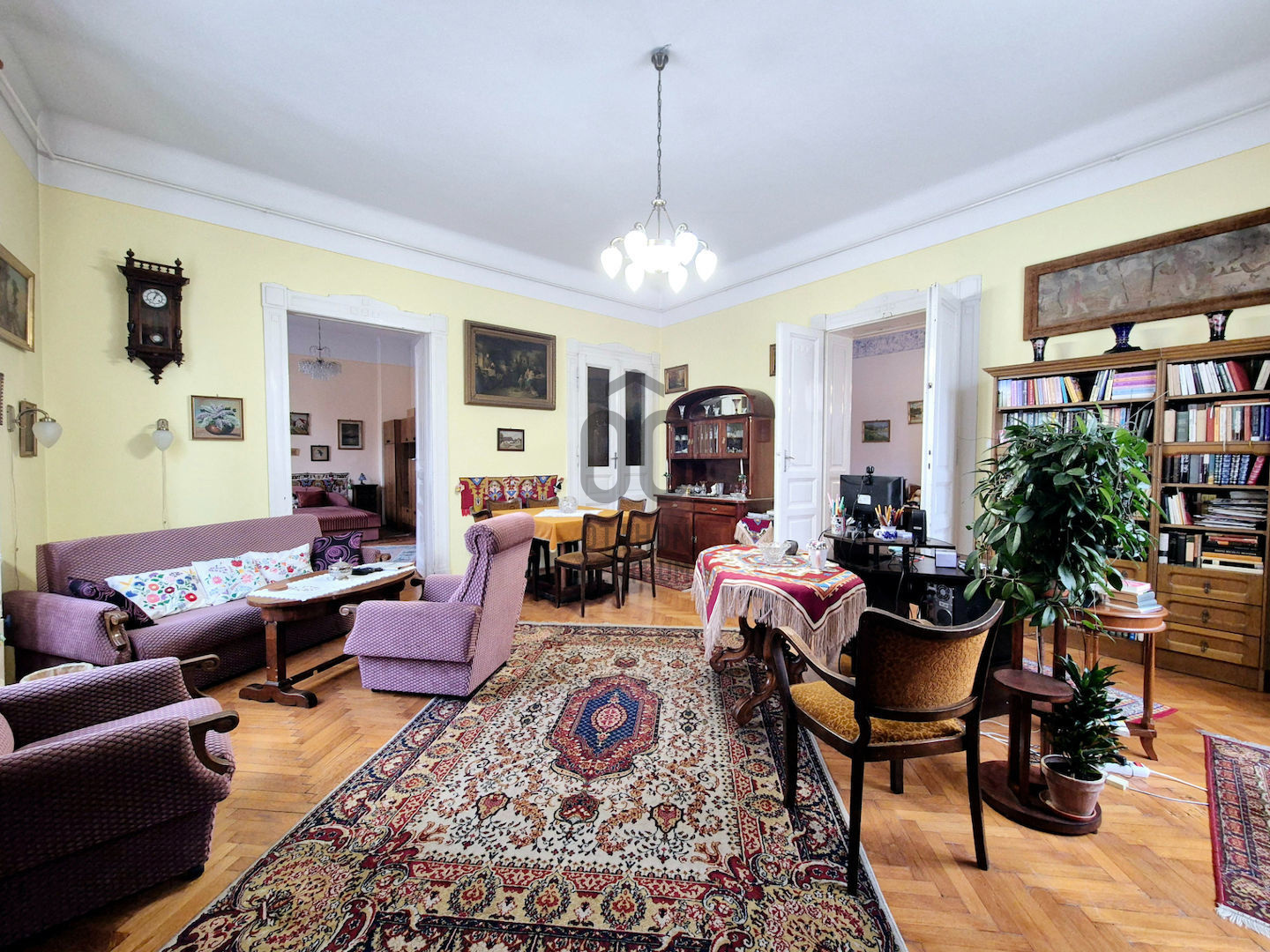 Gallery zoom image