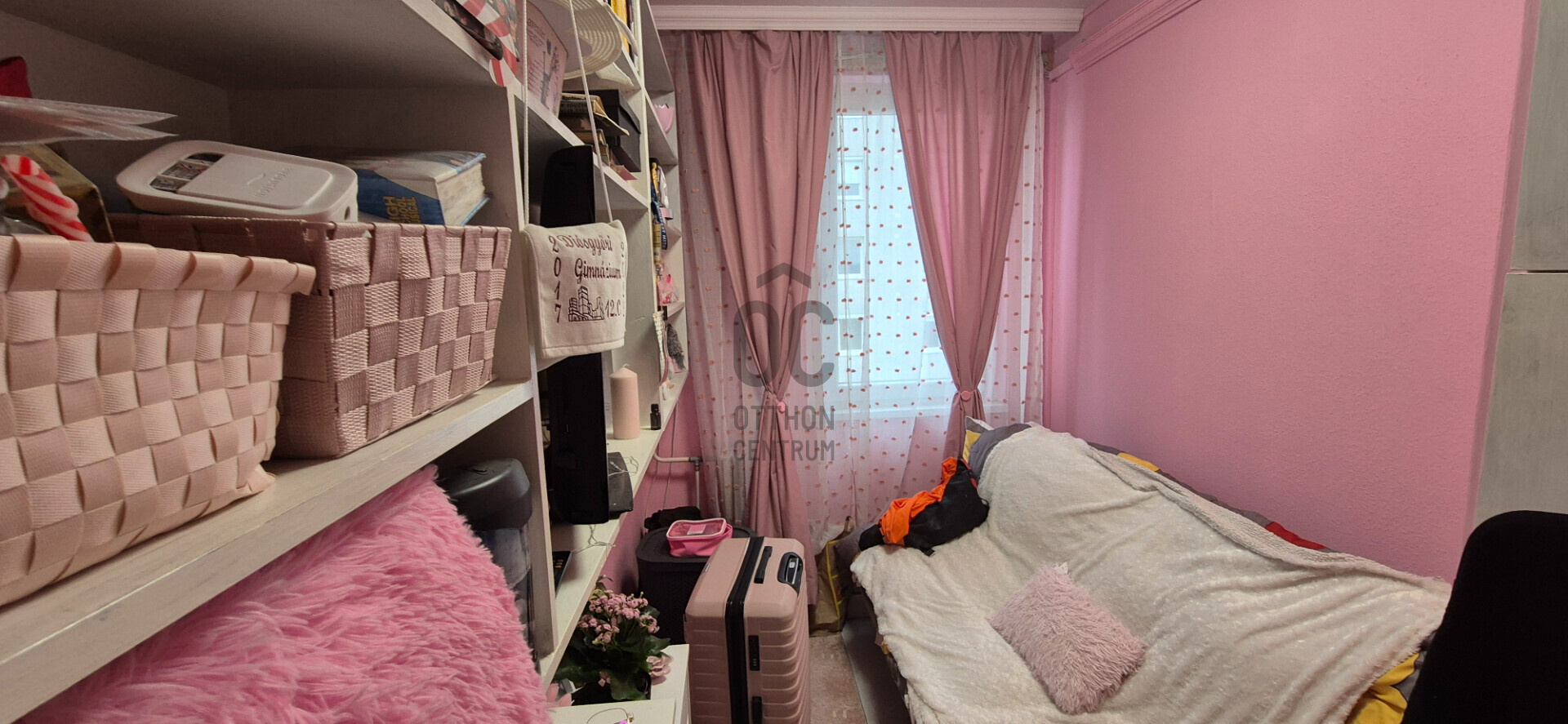 Gallery zoom image