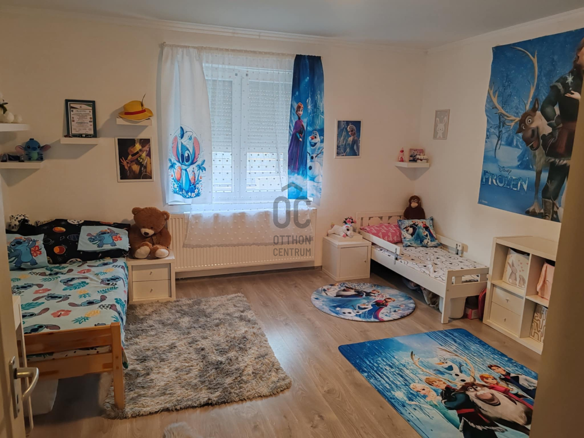 Gallery zoom image