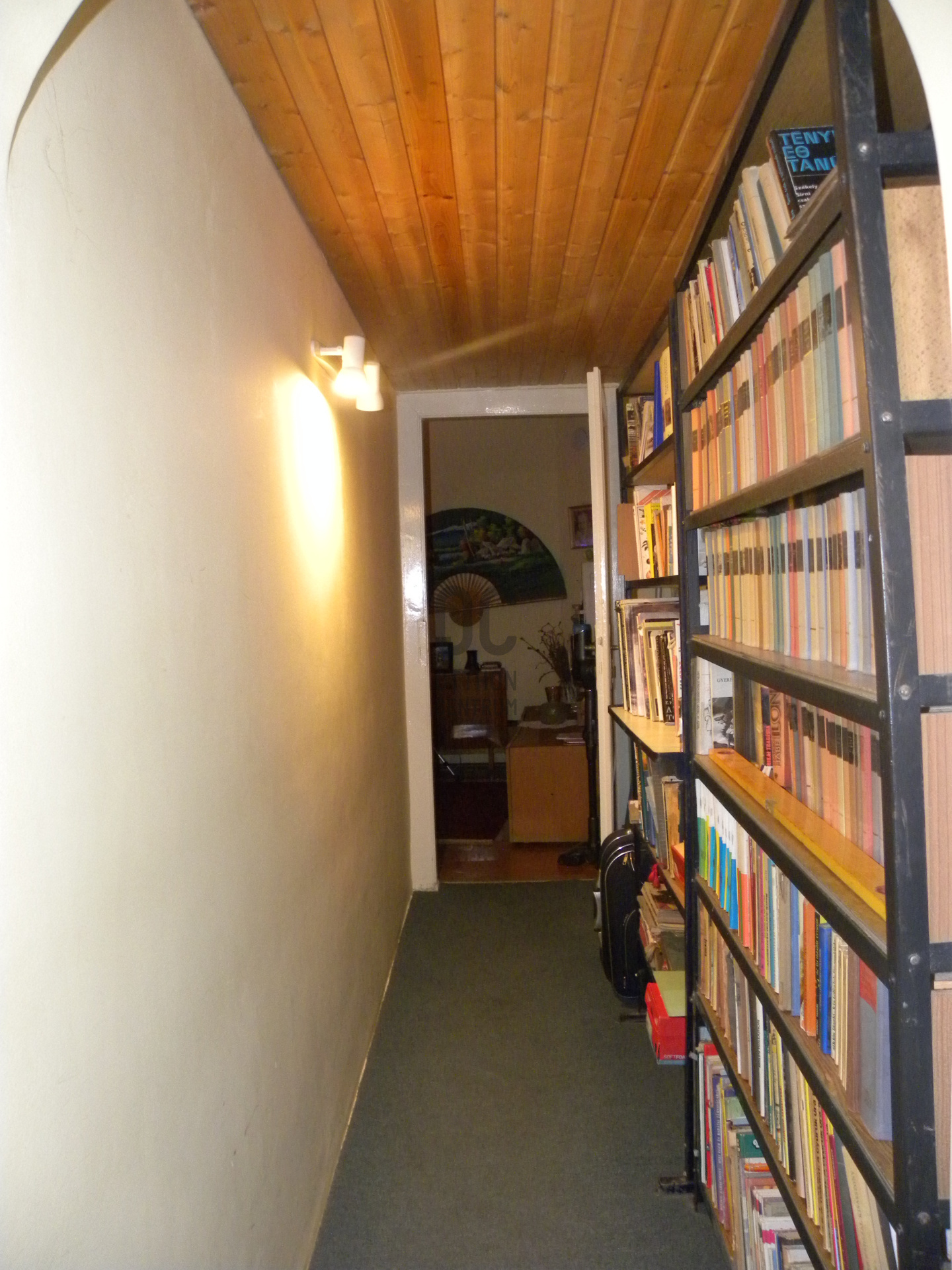 Gallery zoom image