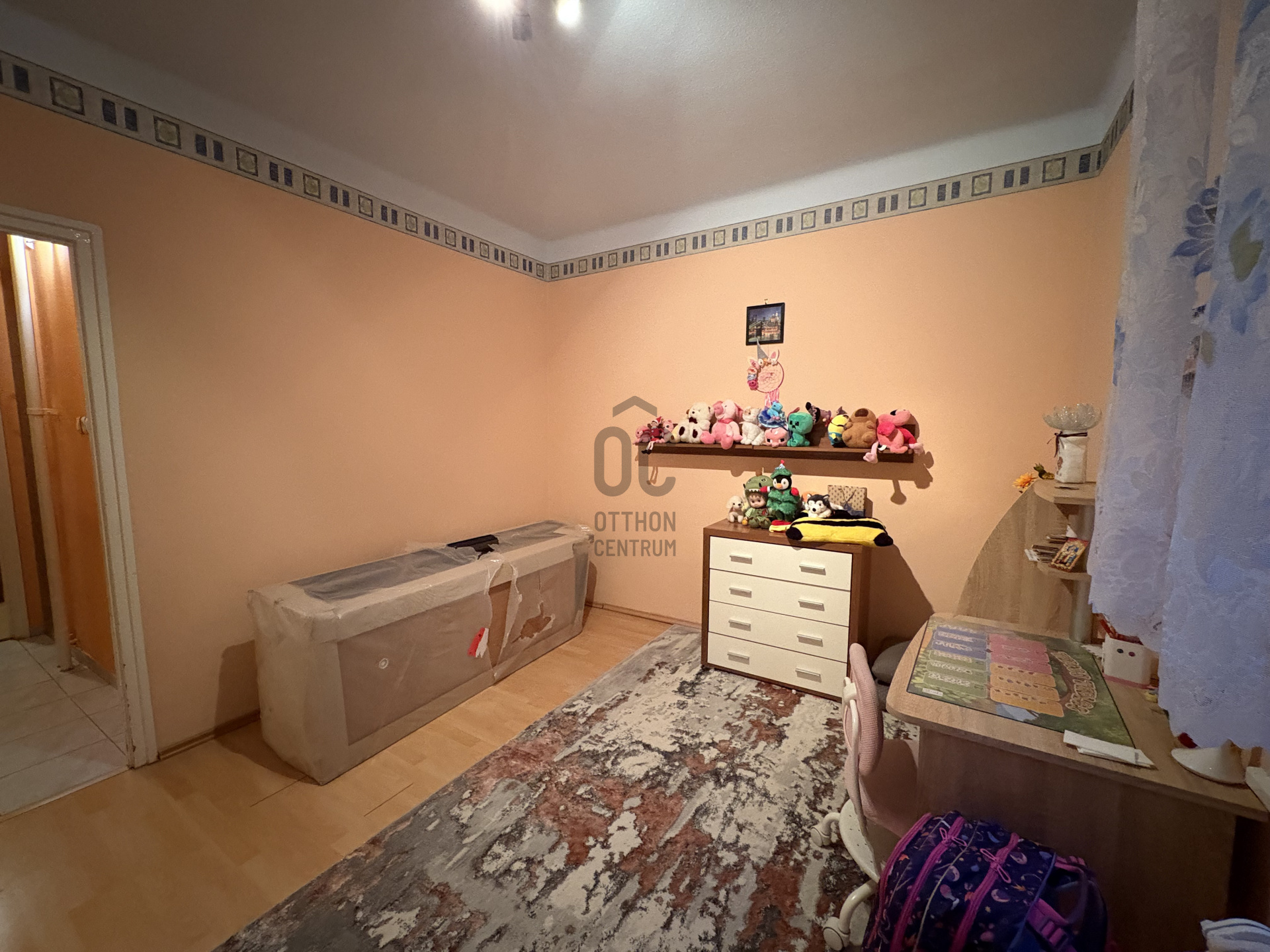 Gallery zoom image
