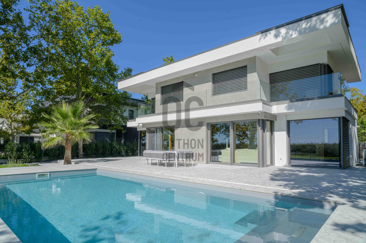 4 bed · 164m² · Családi ház · 950.000.000 Ft