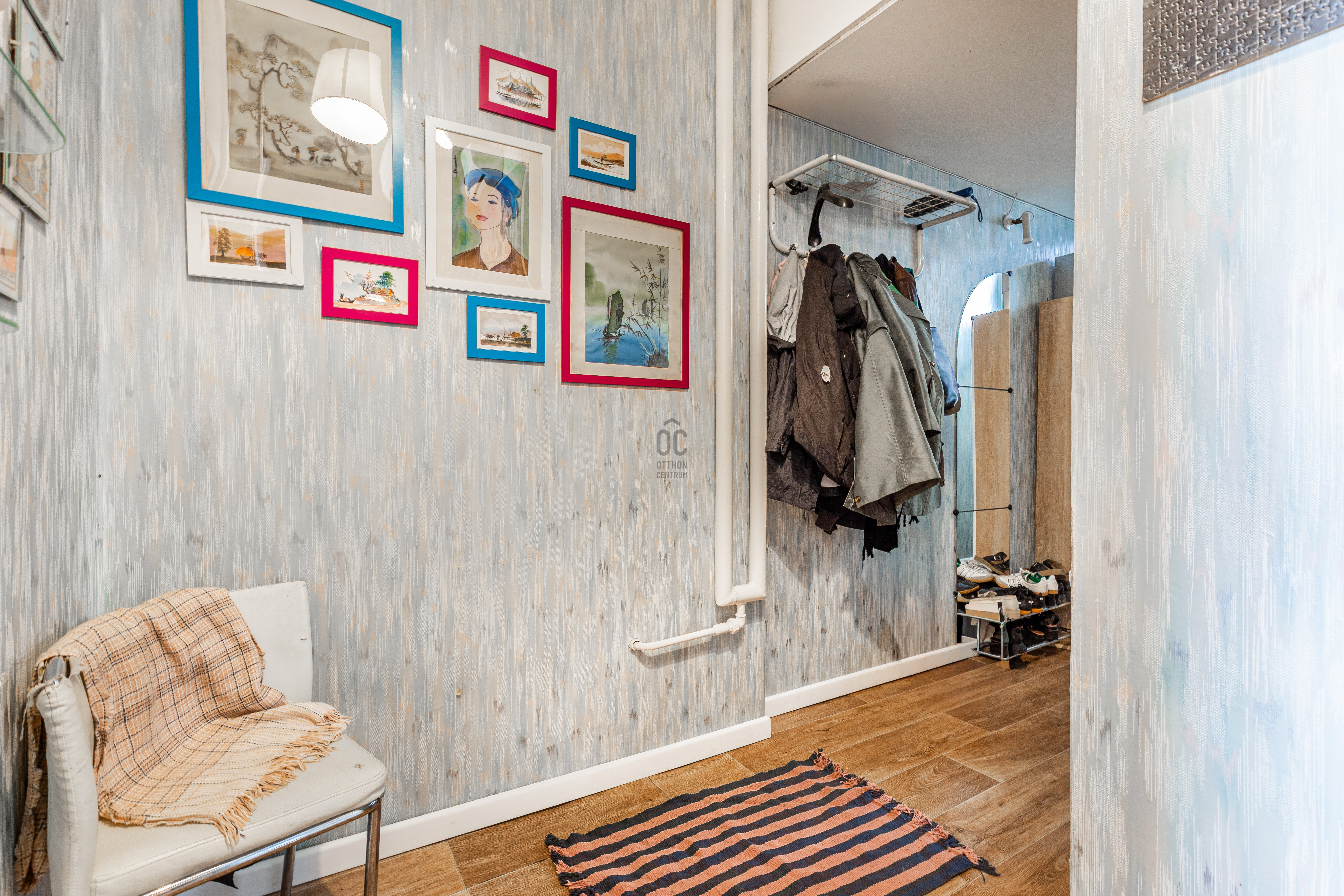 Gallery zoom image