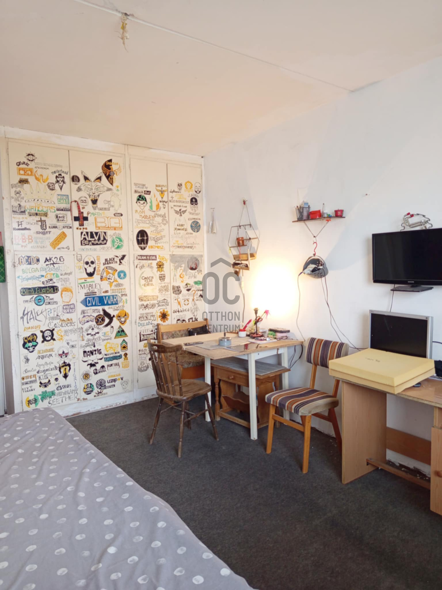 Gallery zoom image