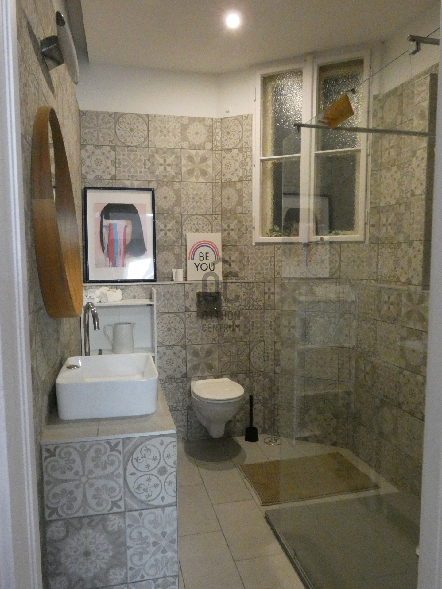 Gallery zoom image