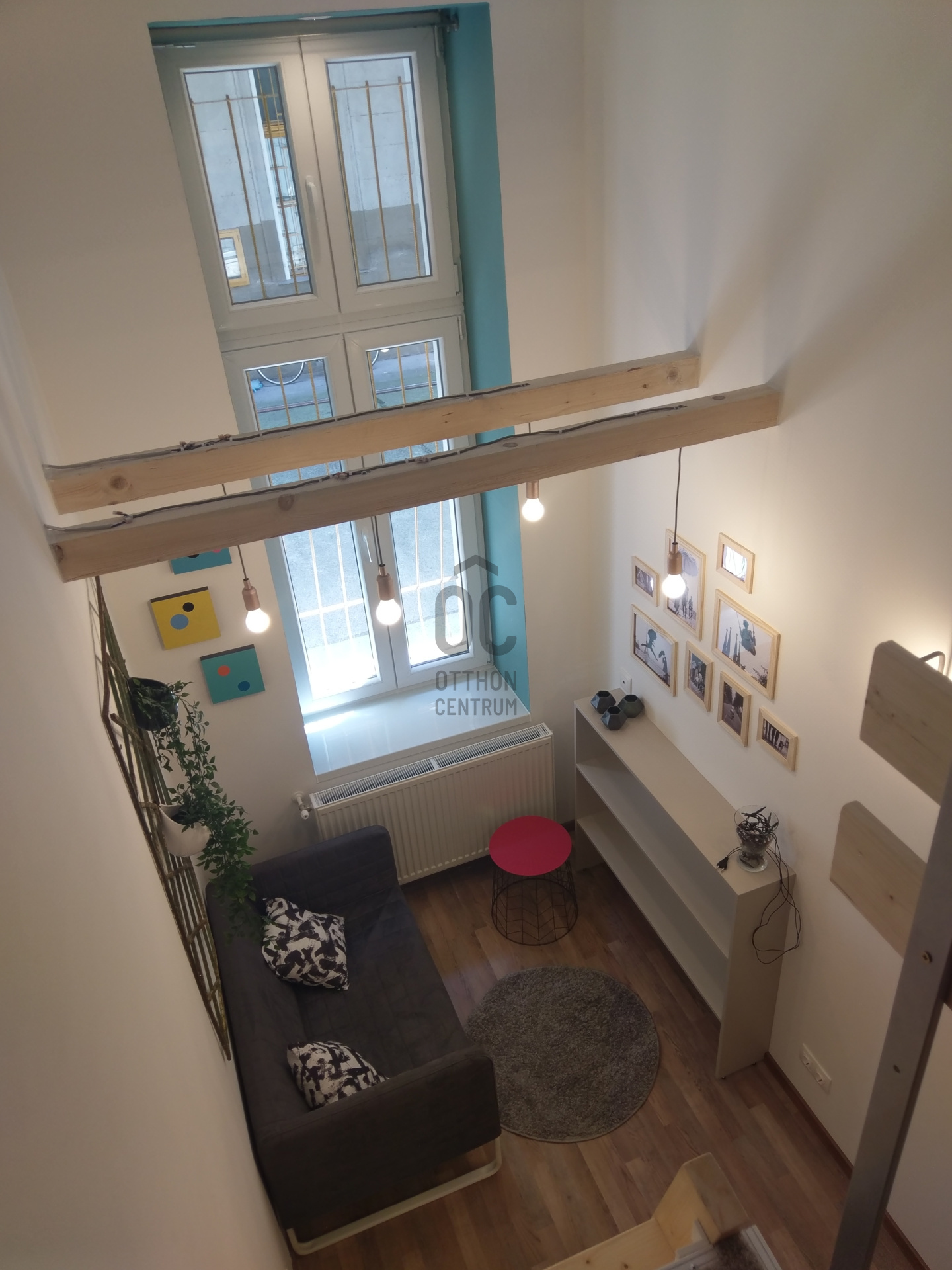 Gallery zoom image