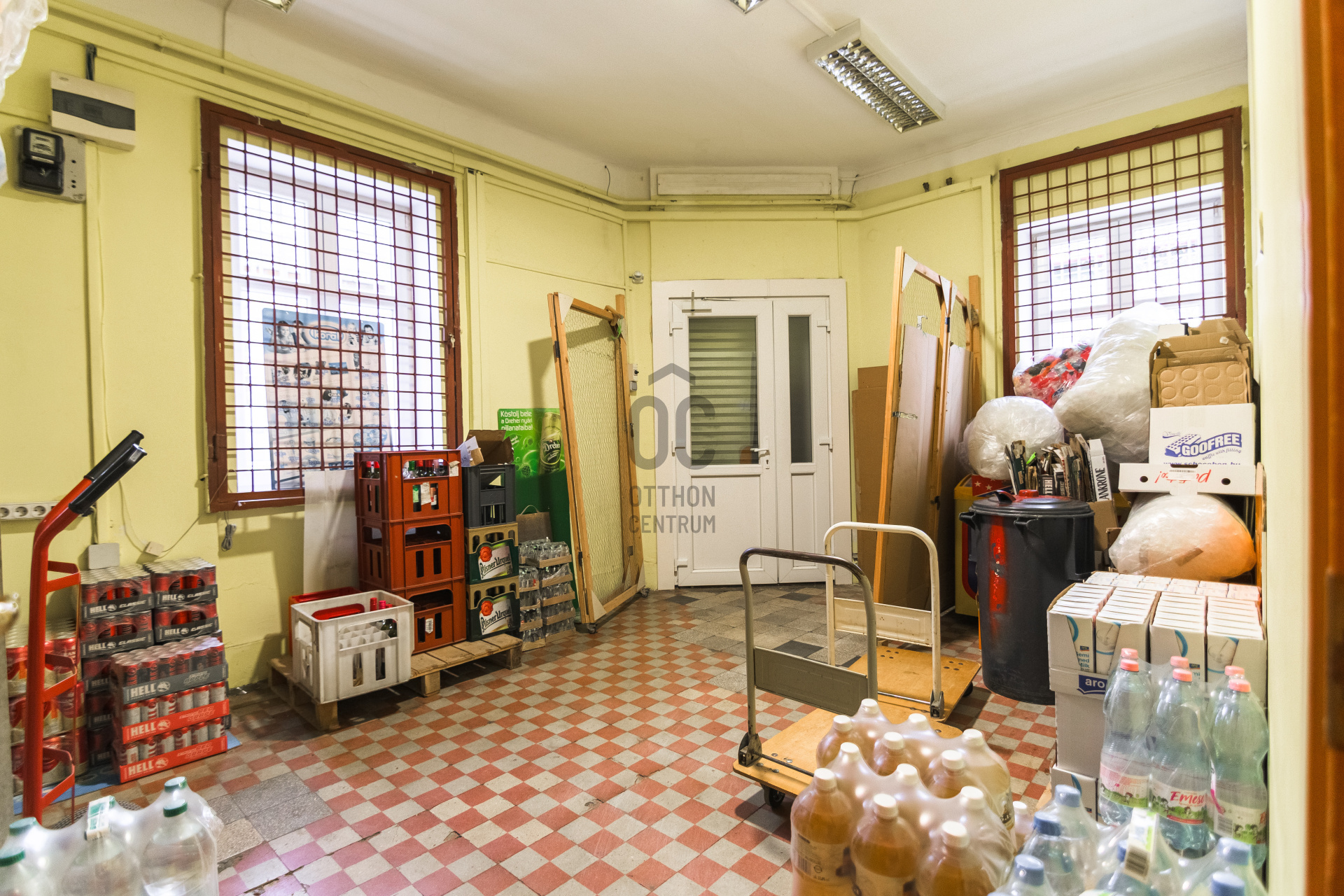 Gallery zoom image