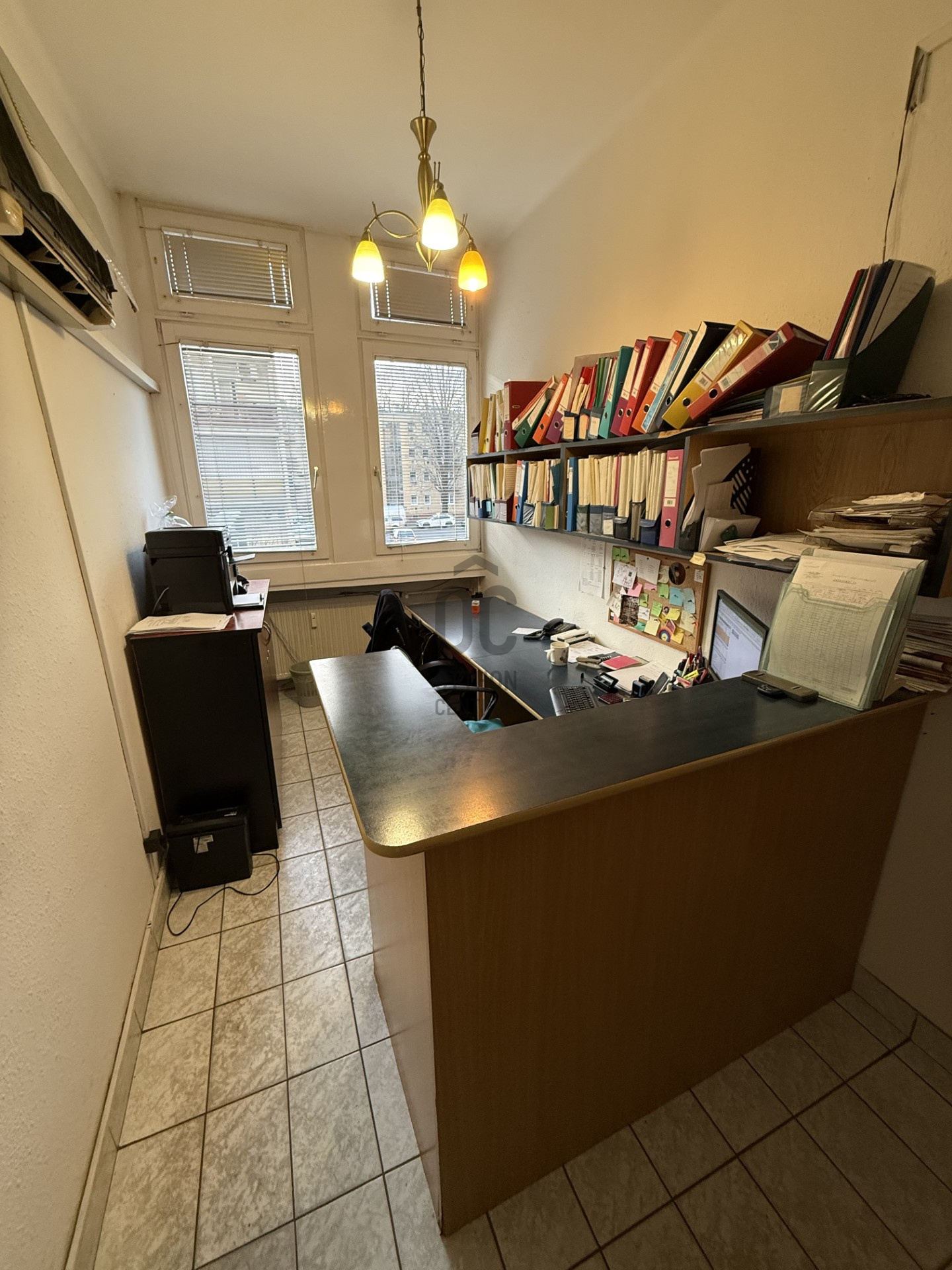 Gallery zoom image