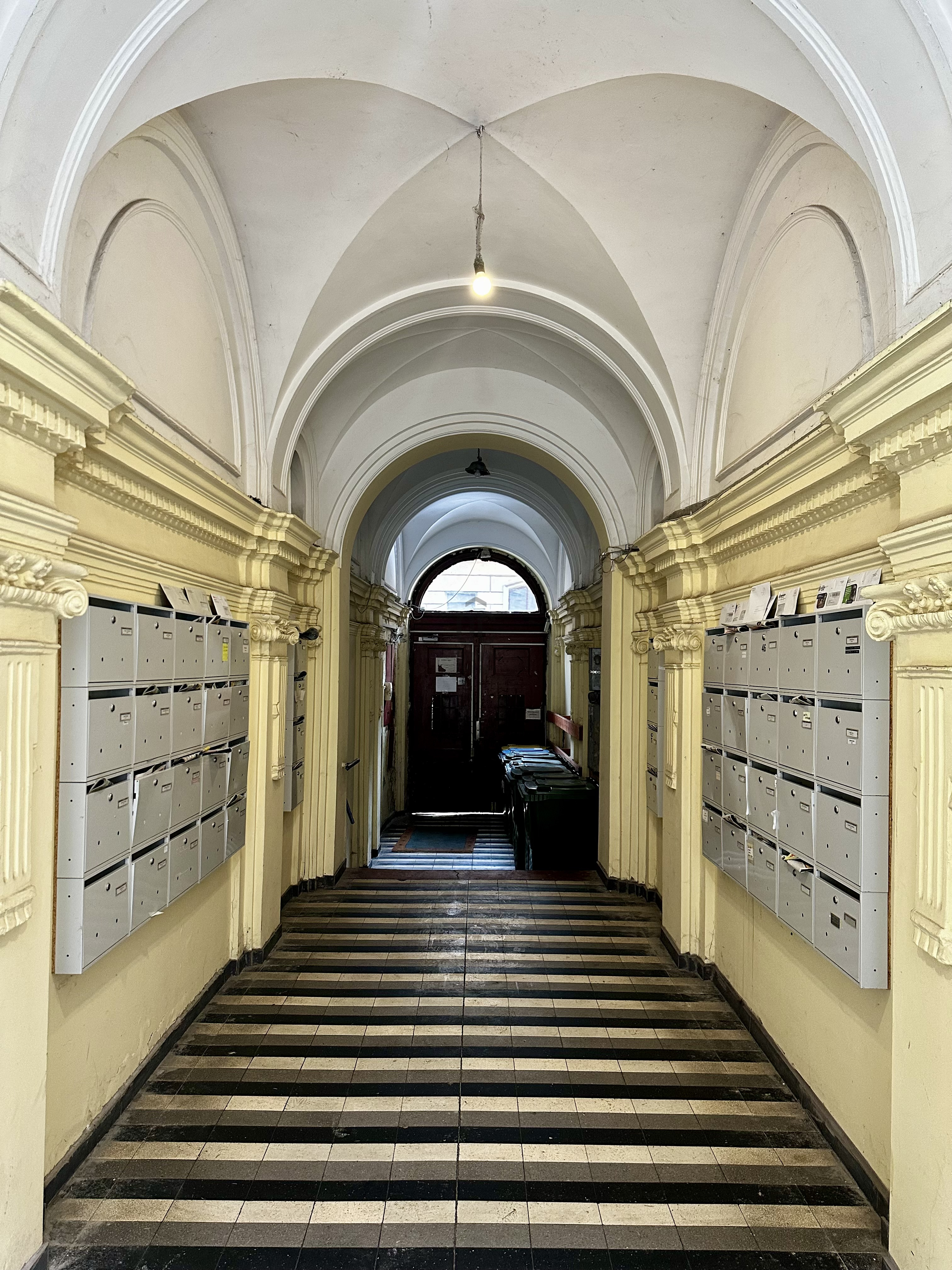 Gallery zoom image