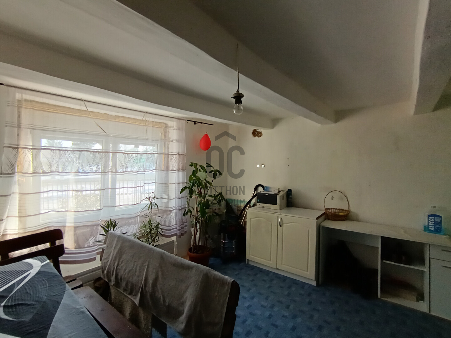 Gallery zoom image