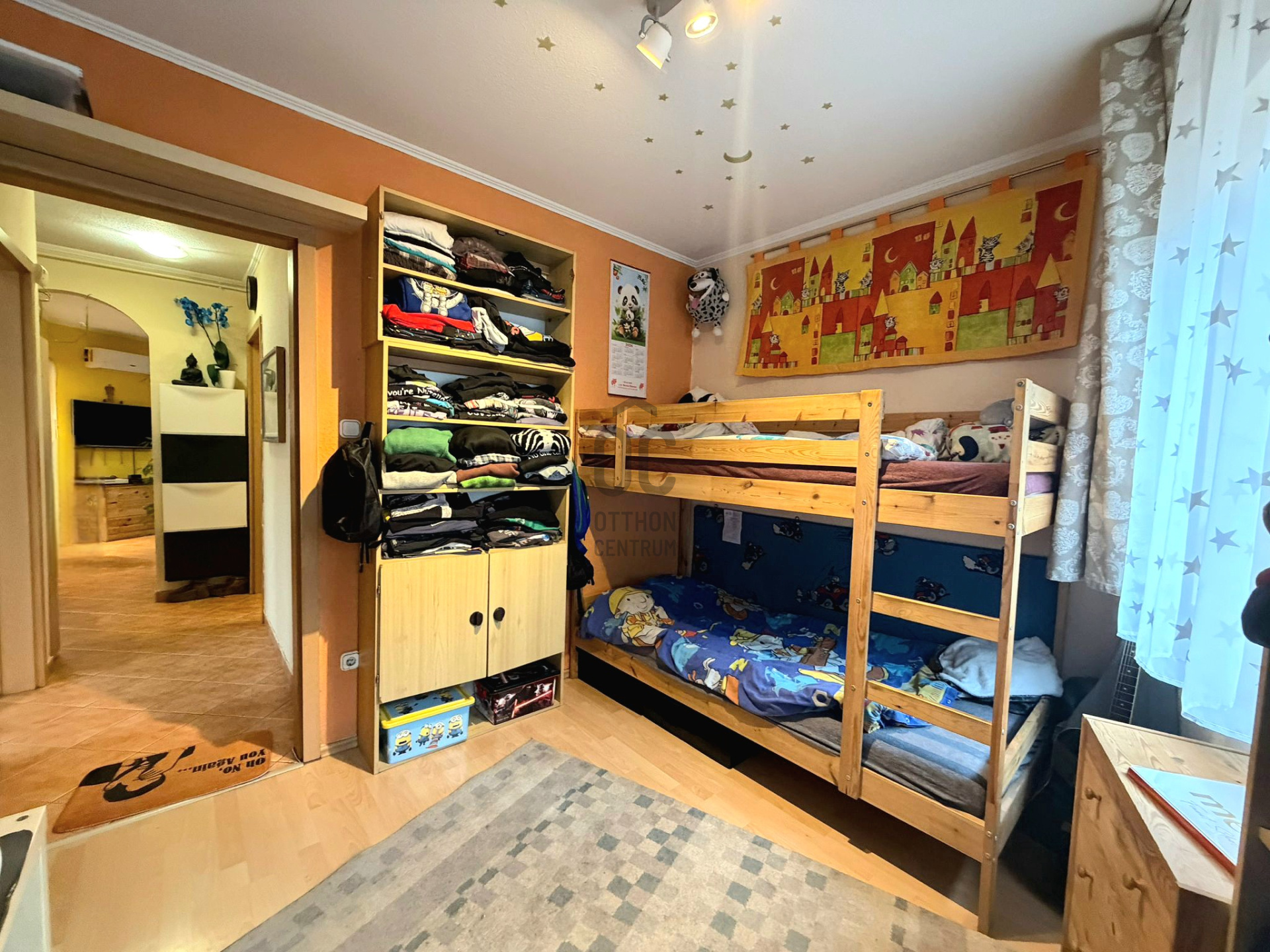 Gallery zoom image