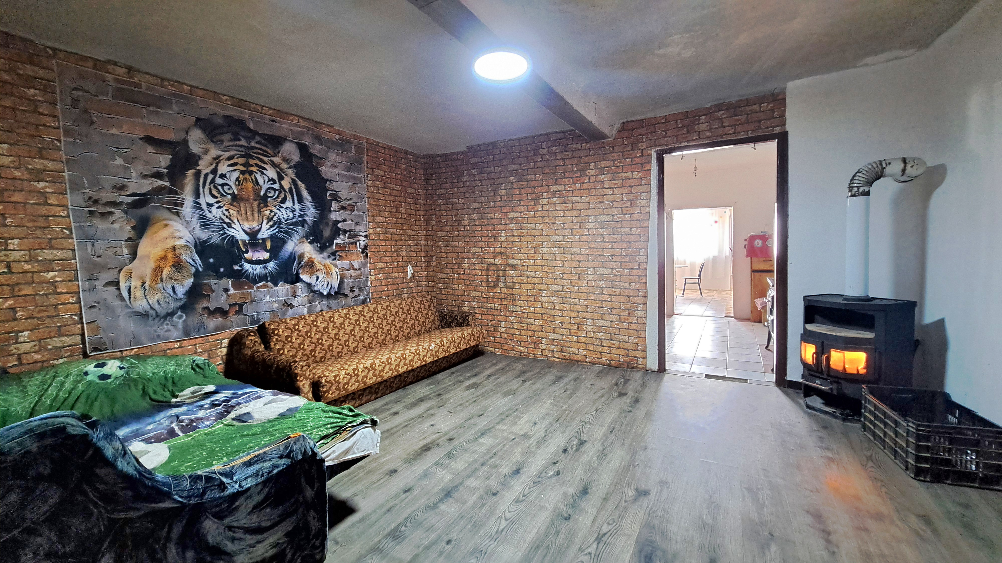 Gallery zoom image