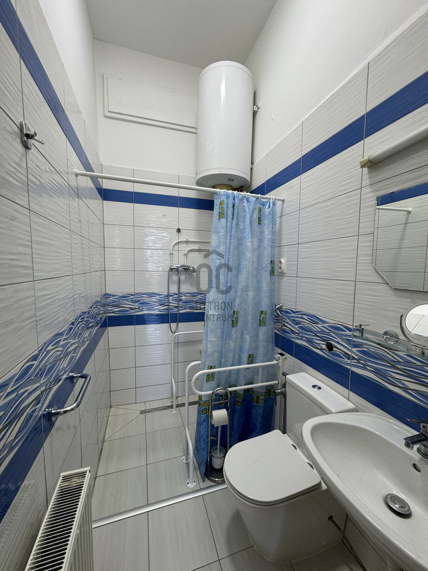 Gallery zoom image