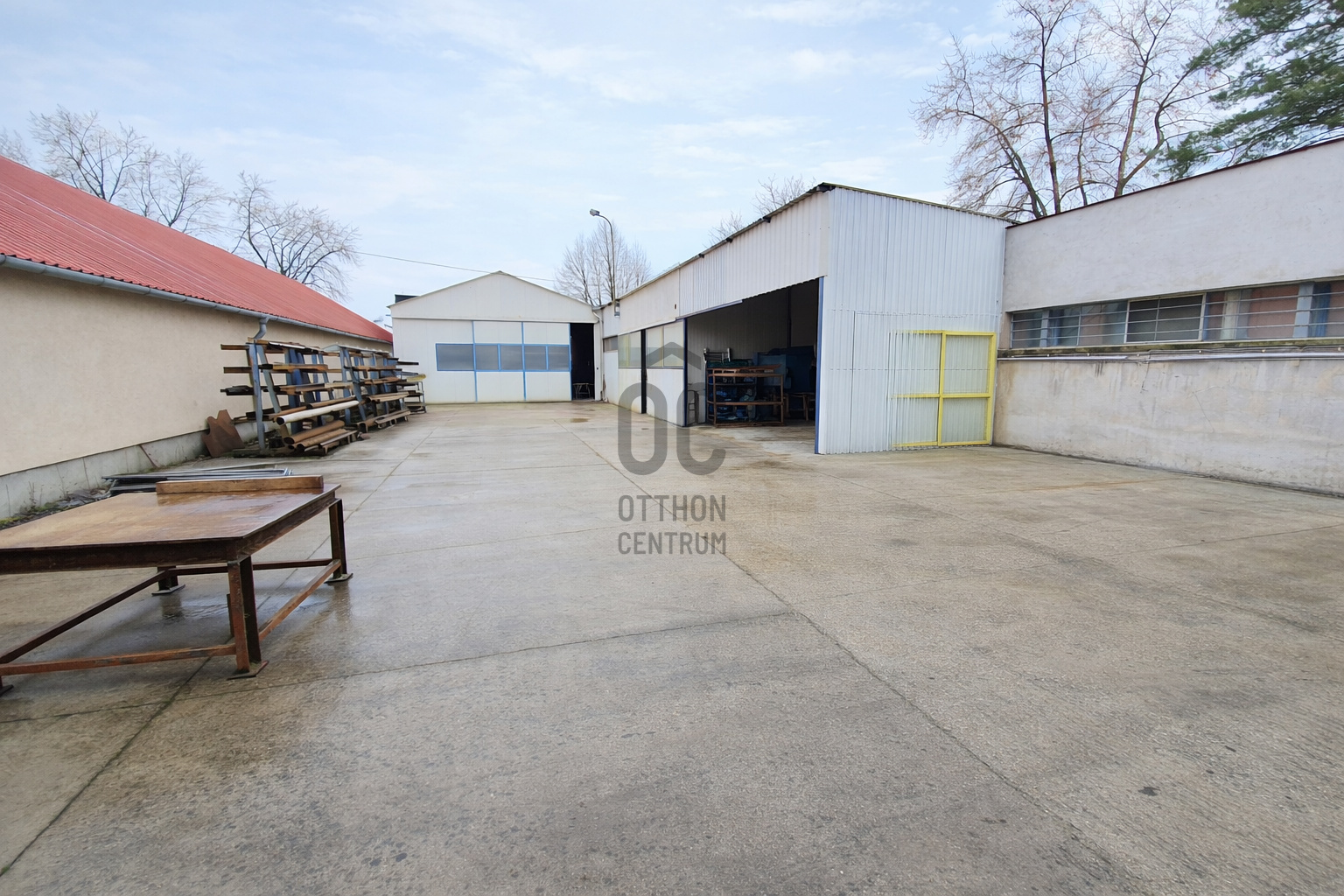 Gallery zoom image