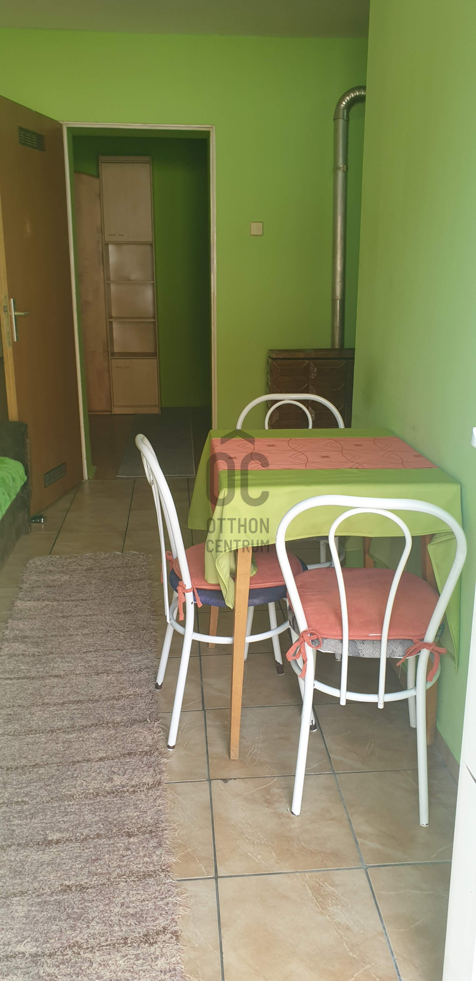 Gallery zoom image