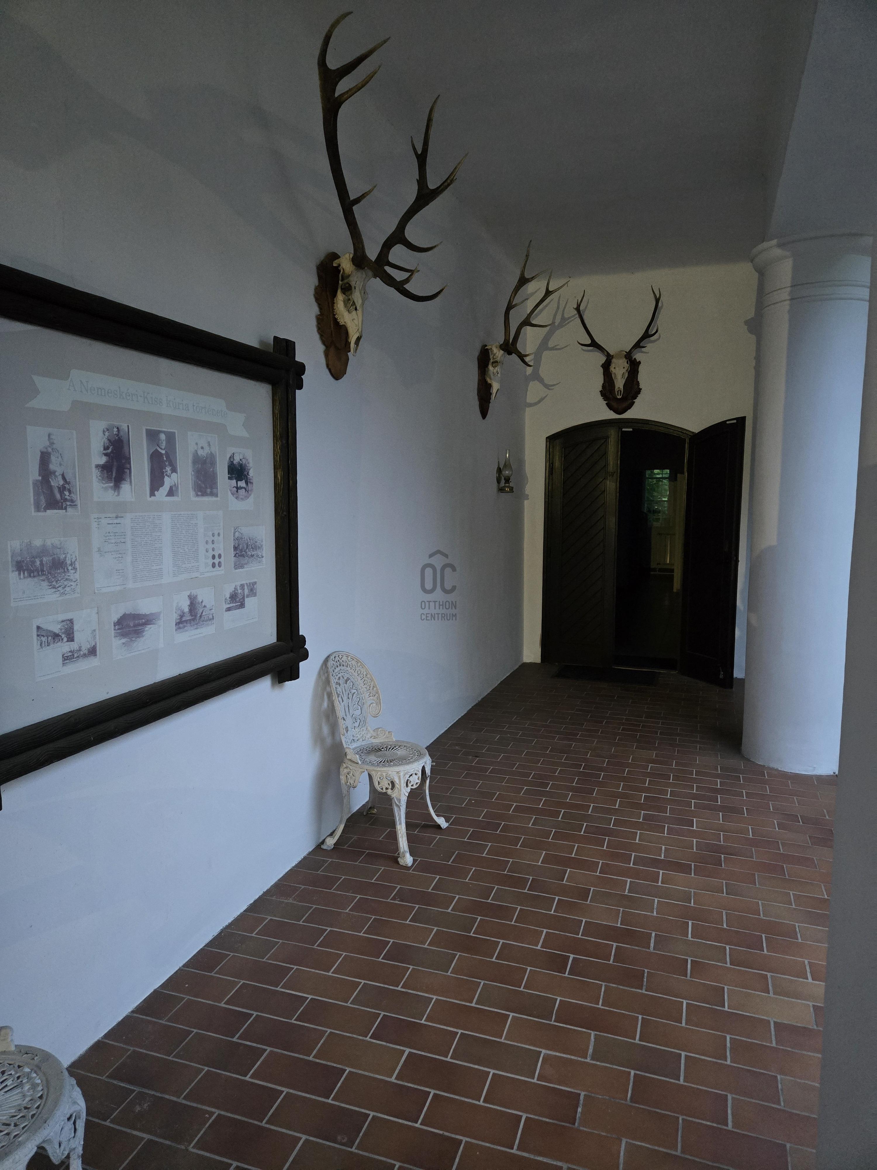 Gallery zoom image