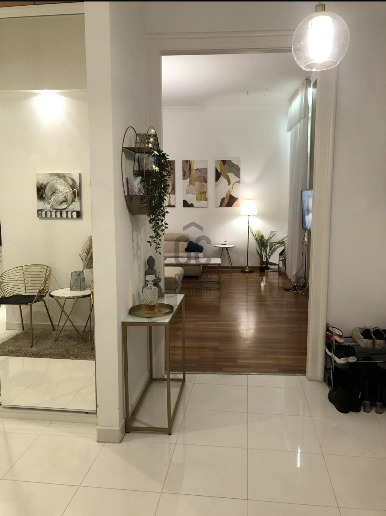 Gallery zoom image