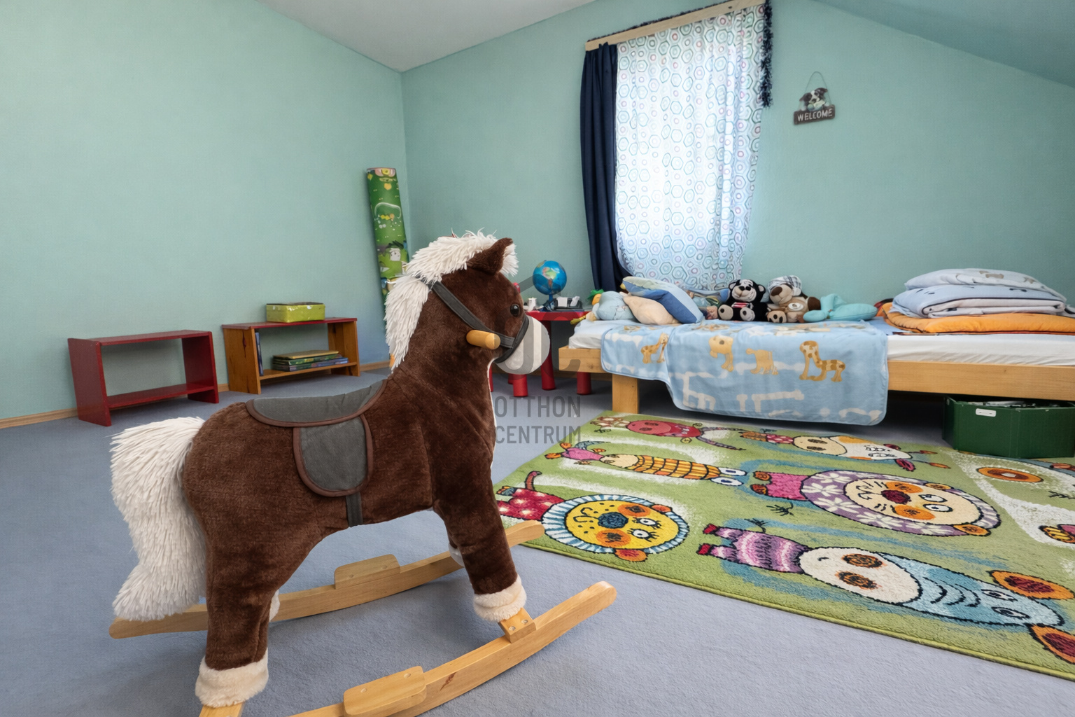 Gallery zoom image