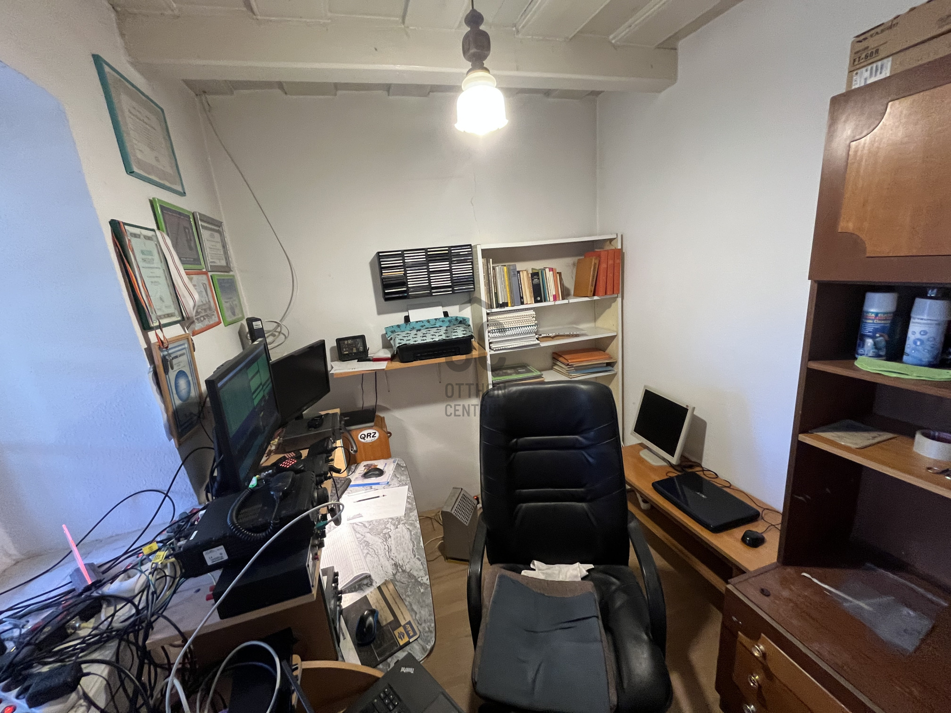 Gallery zoom image