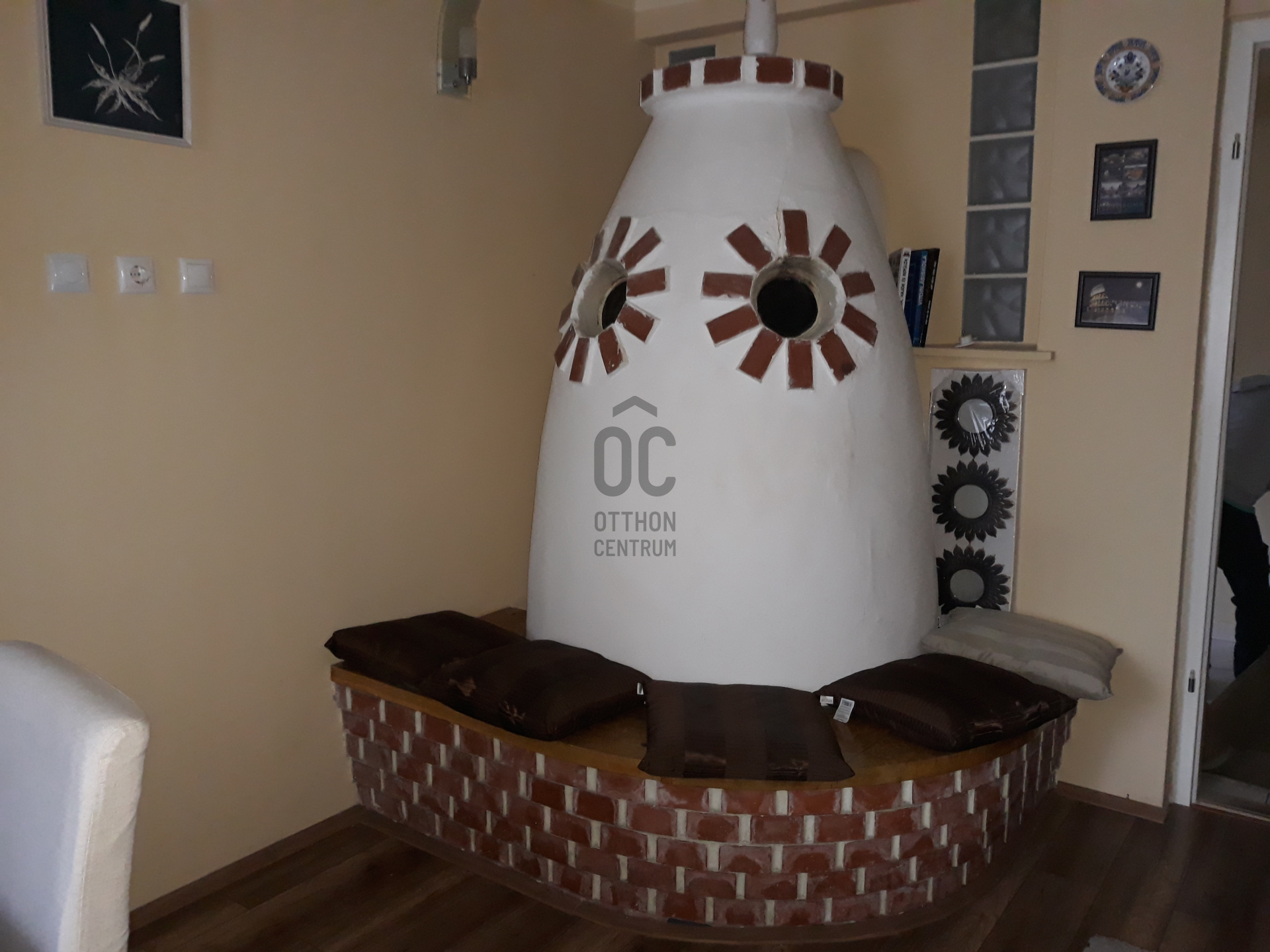 Gallery zoom image