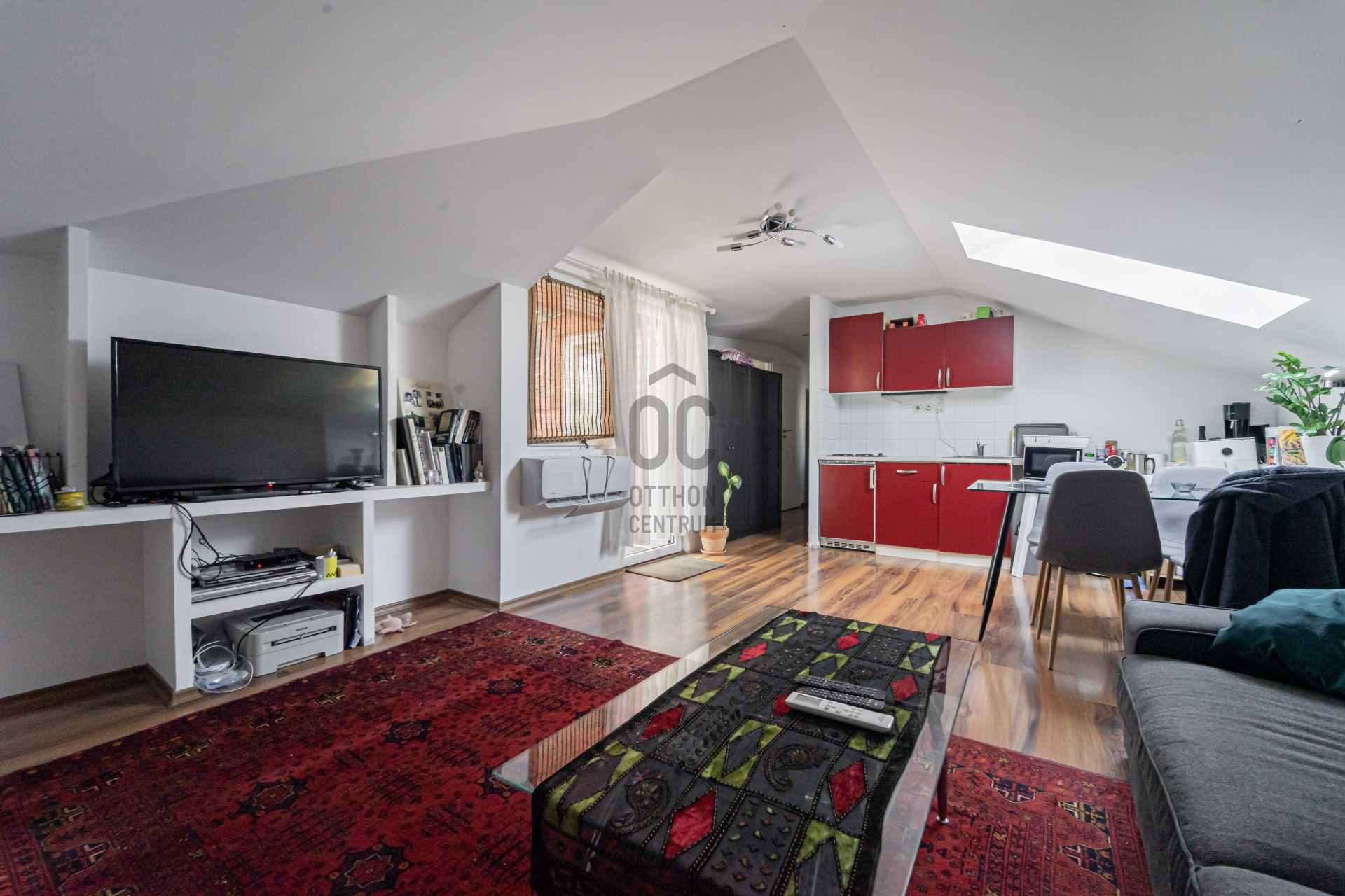 Gallery zoom image