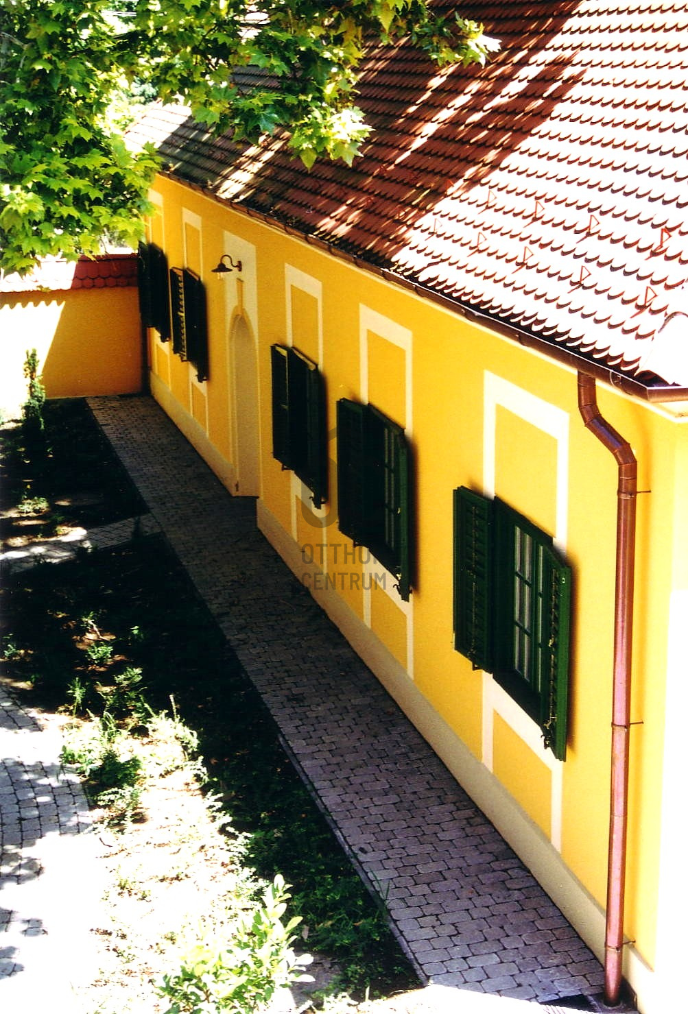 Gallery zoom image