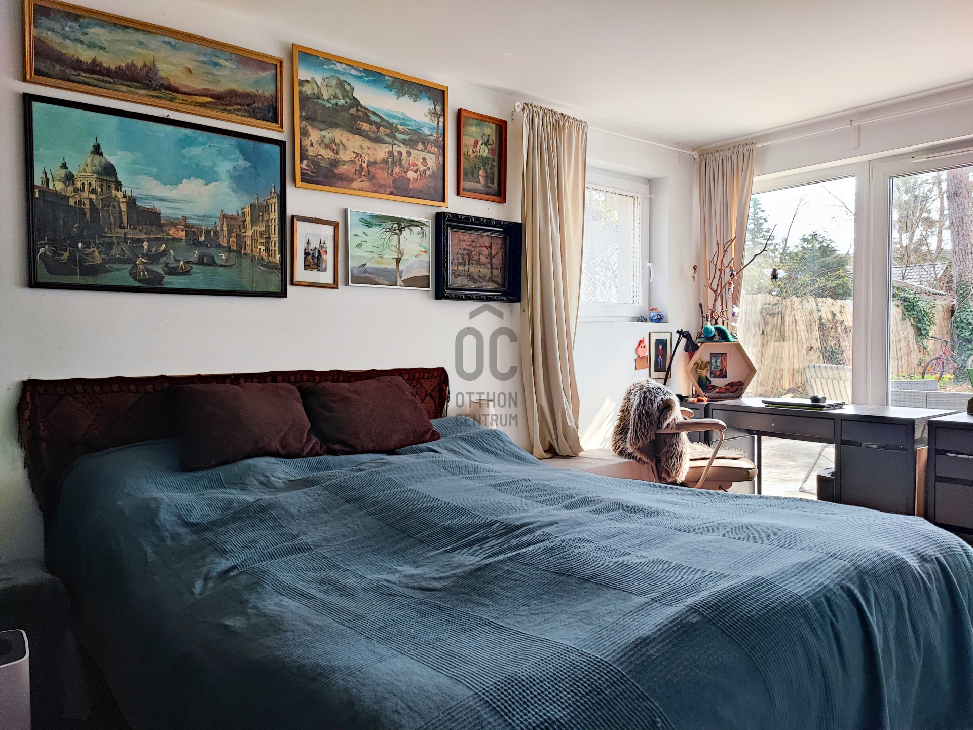 Gallery zoom image