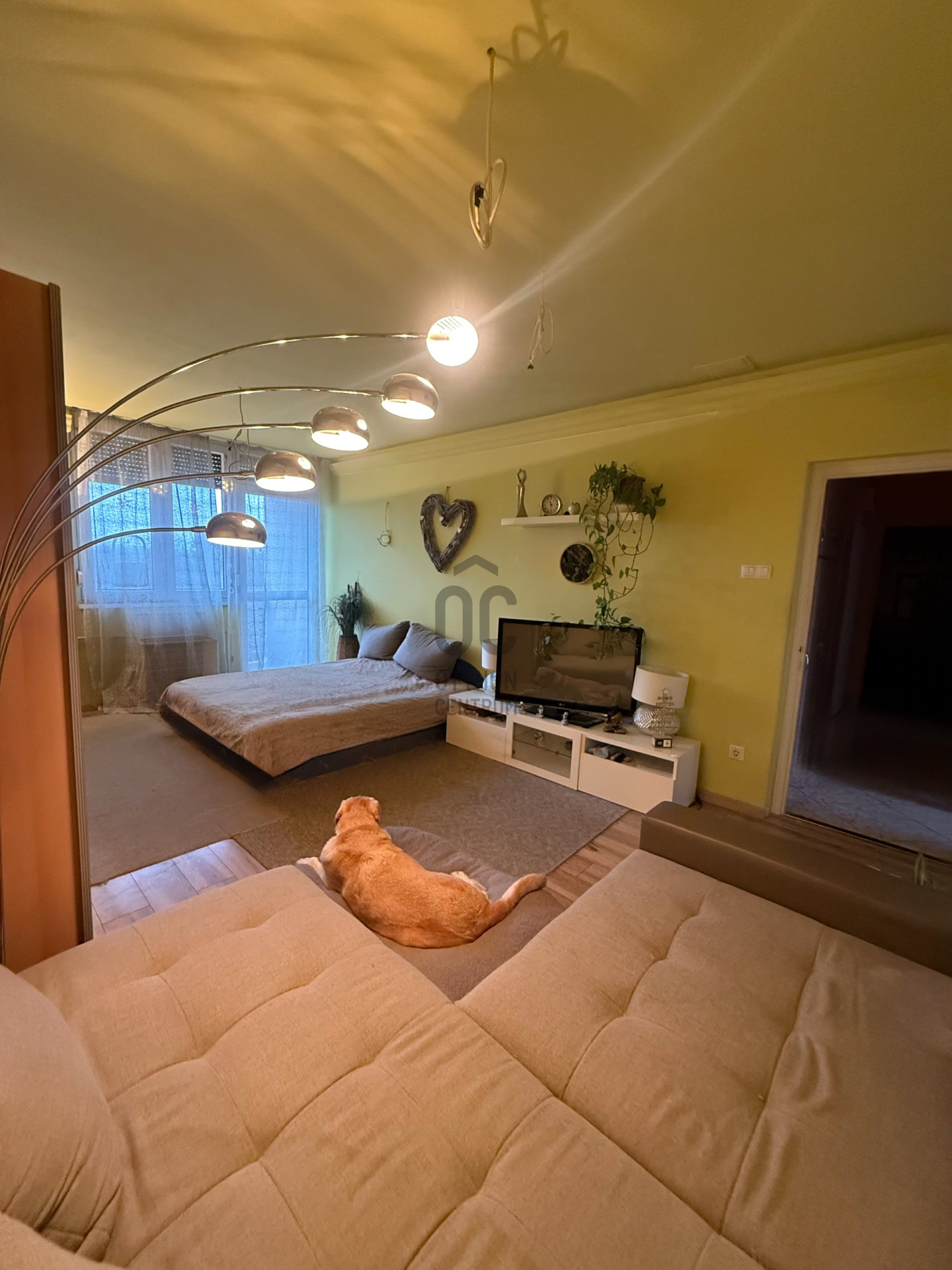 Gallery zoom image
