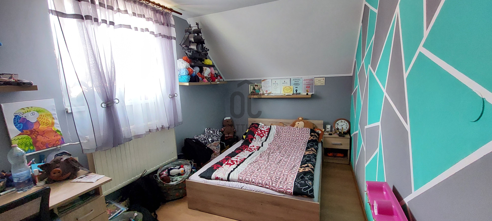 Gallery zoom image