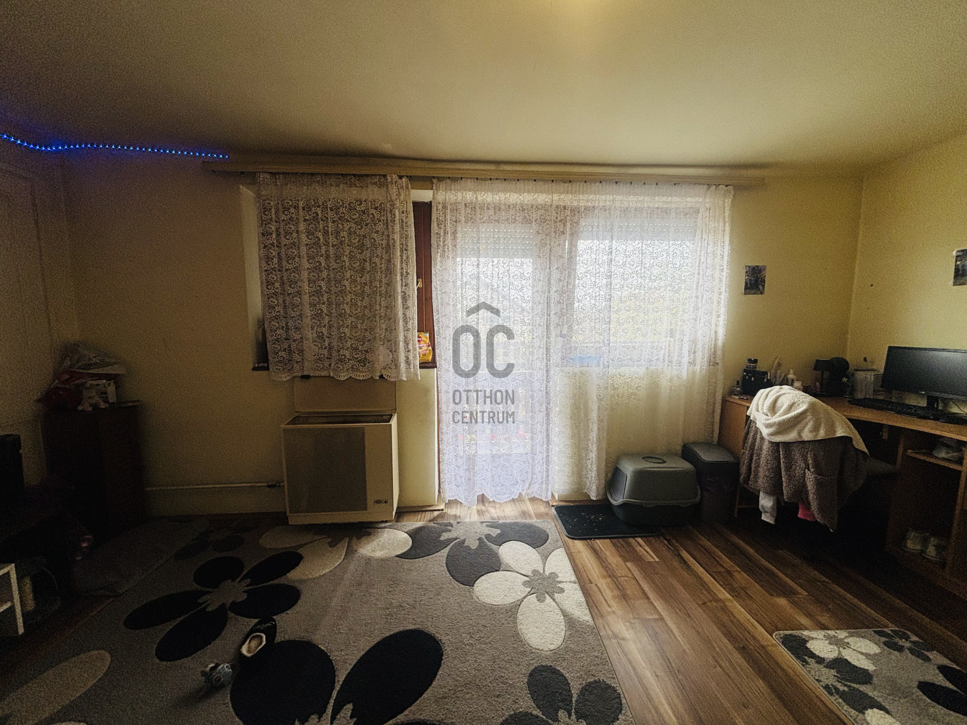 Gallery zoom image