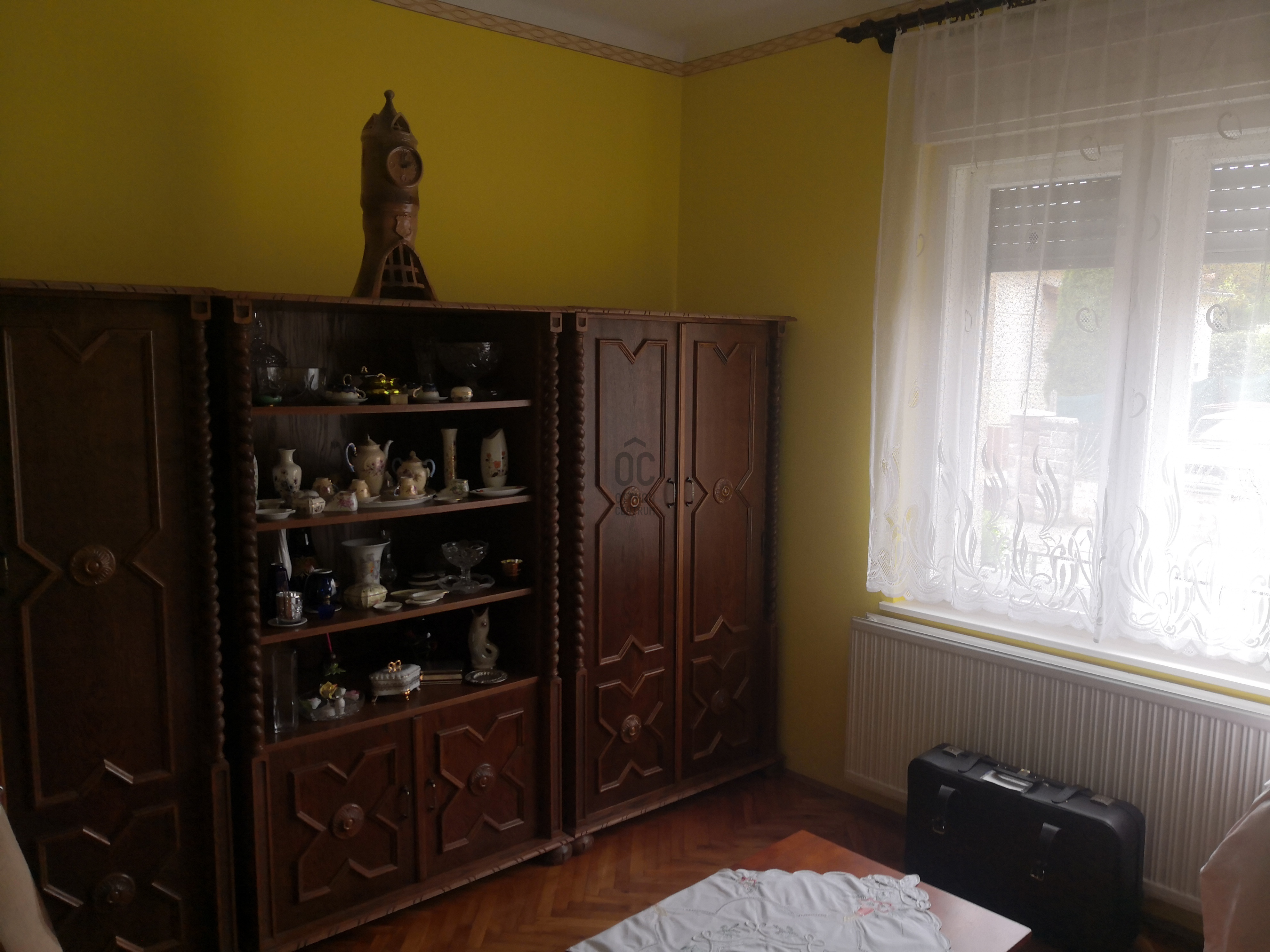 Gallery zoom image