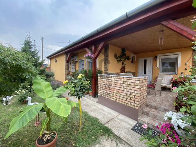 3 bed · 80m² · Családi ház · 73.000.000 Ft