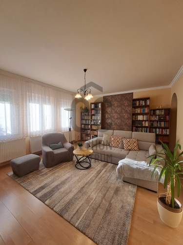 5 bed · 163m² · Családi ház · 159.000.000 Ft