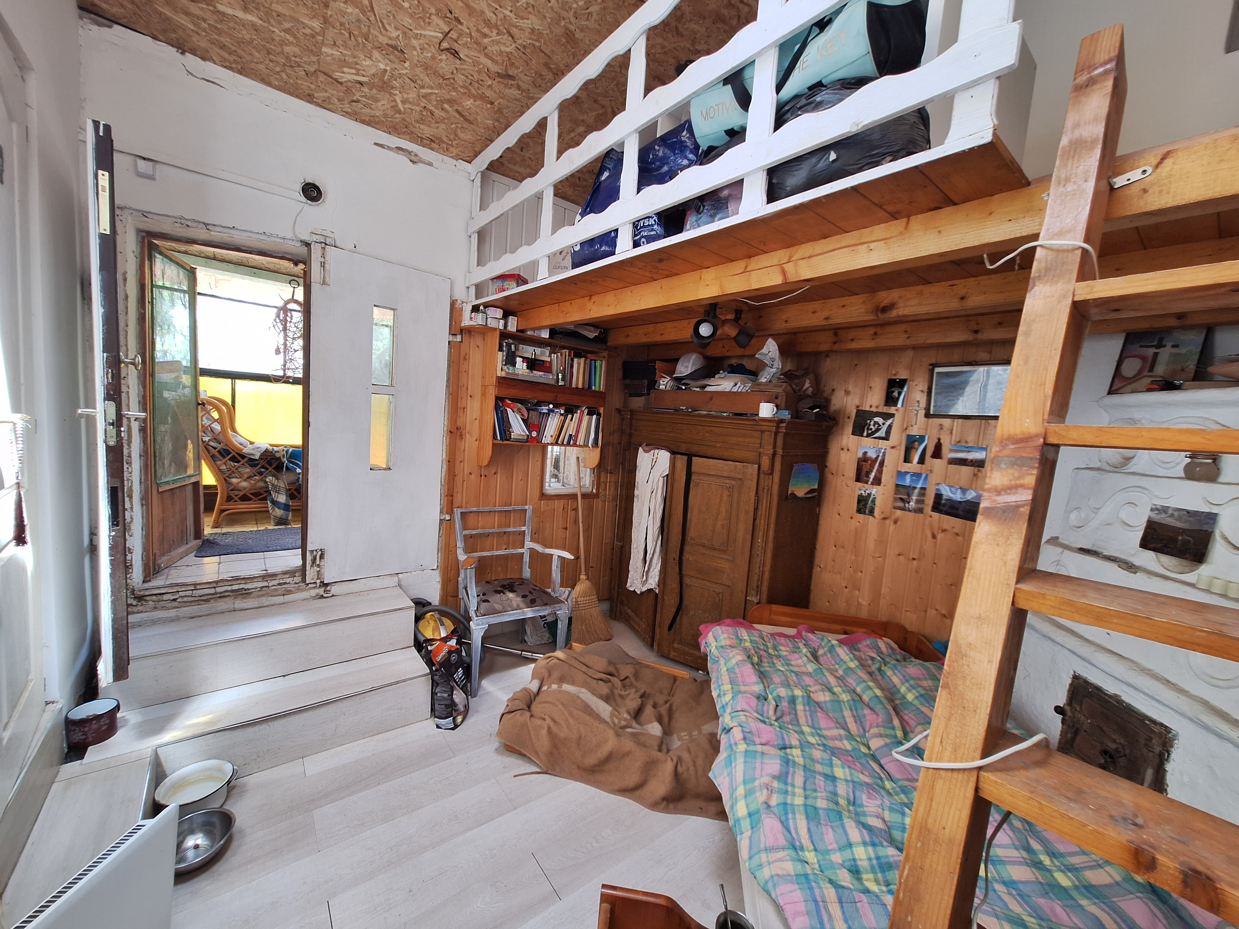 Gallery zoom image