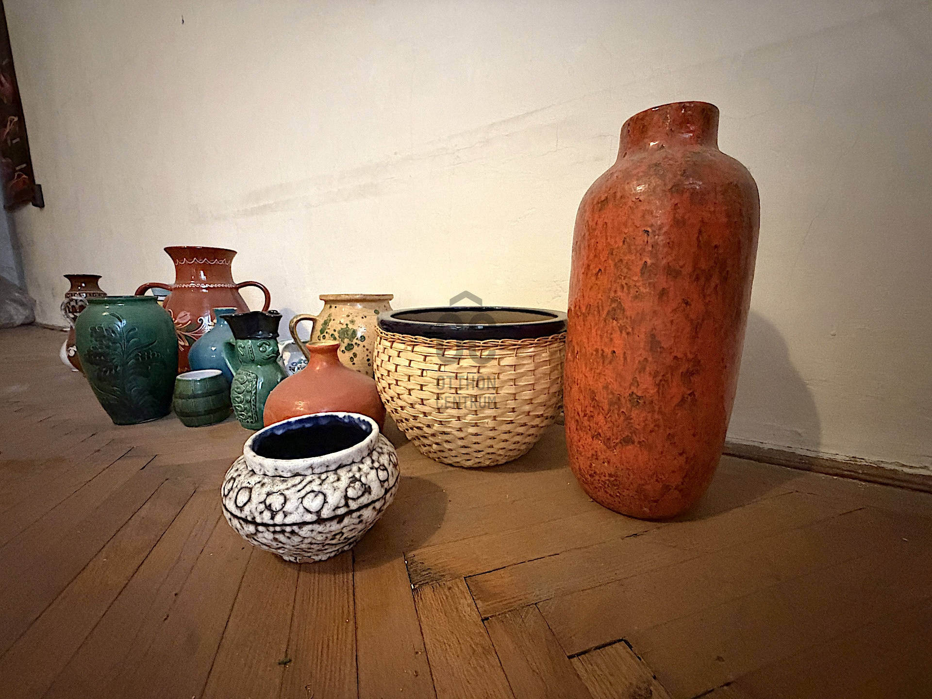 Gallery zoom image
