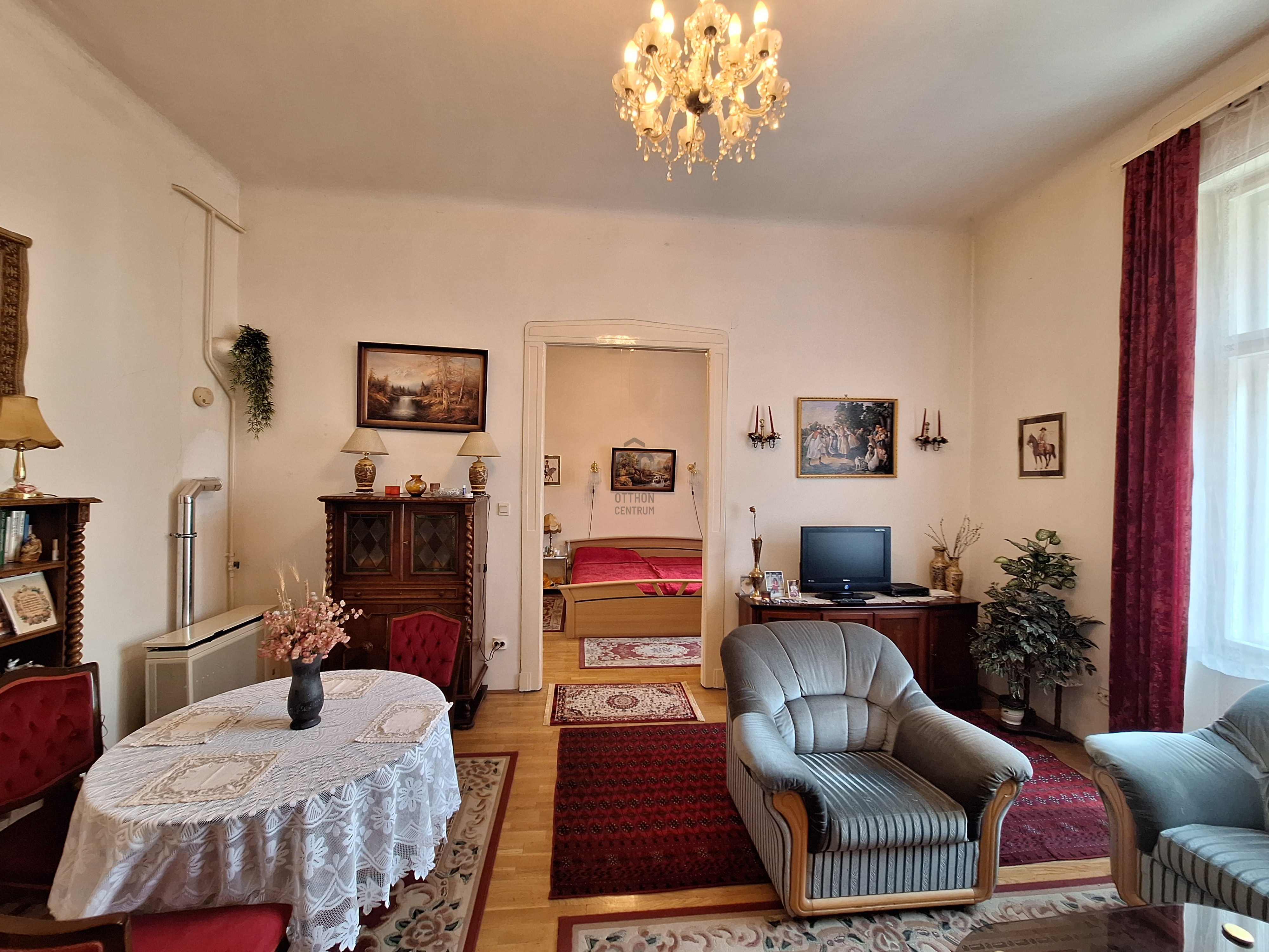 Gallery zoom image