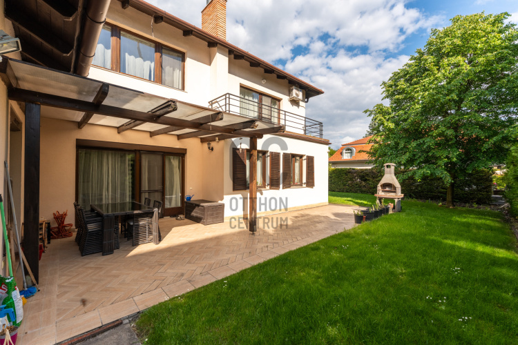 6 bed · 316m² · Családi ház · 360.000.000 Ft