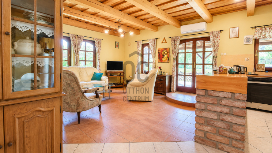 4 bed · 135m² · Családi ház · 295.000.000 Ft