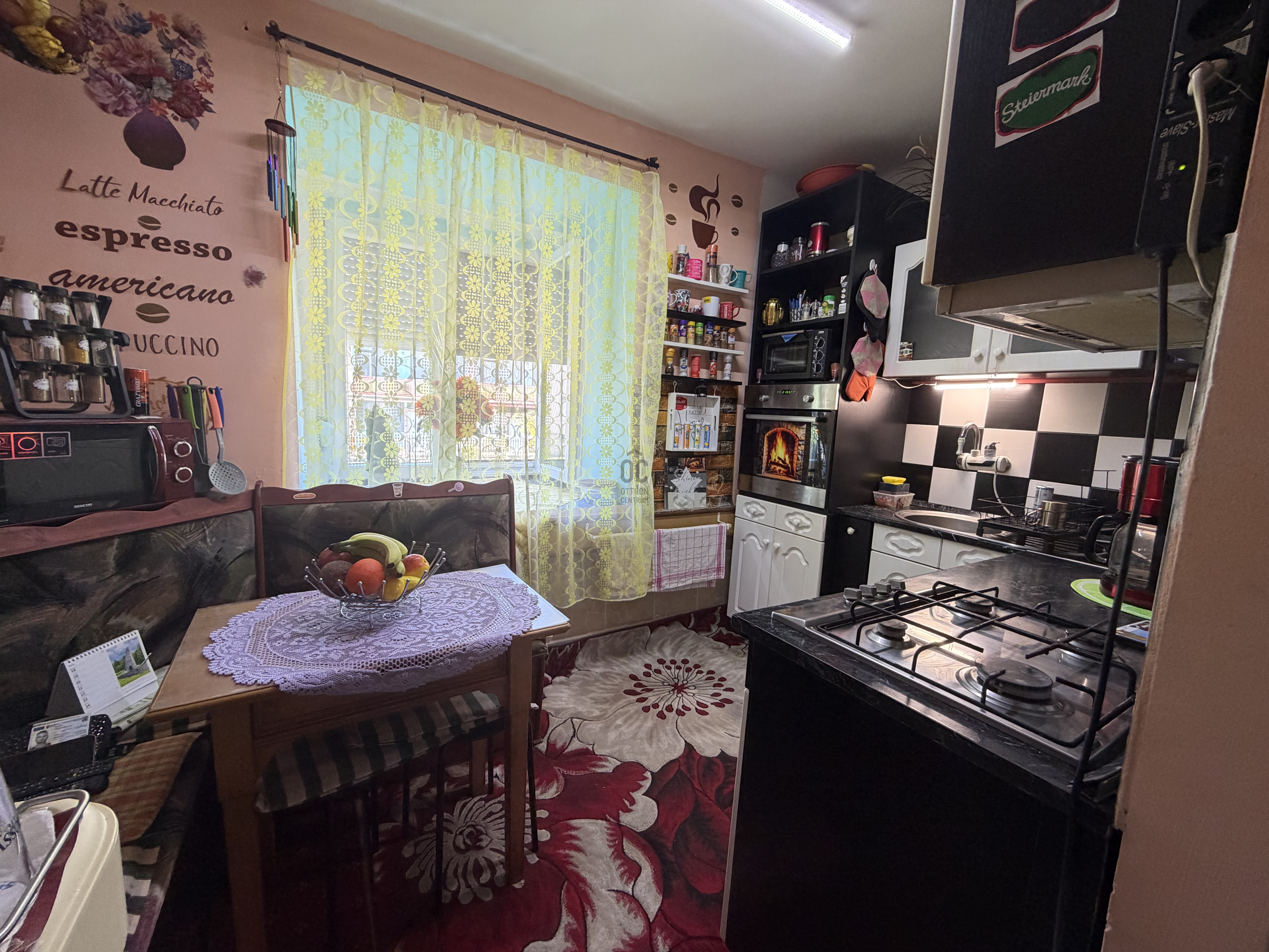 Gallery zoom image
