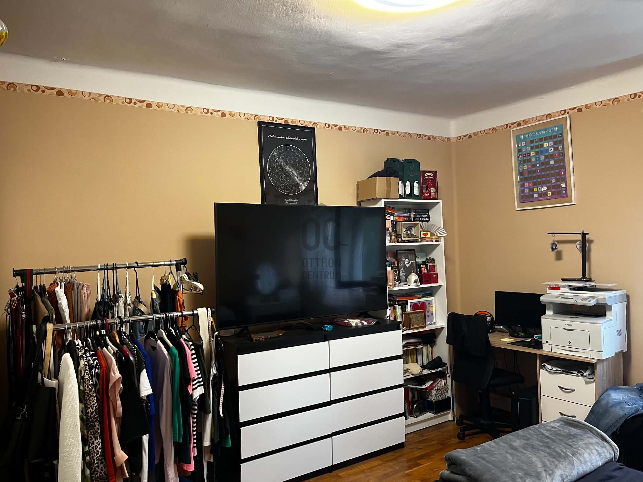 Gallery zoom image